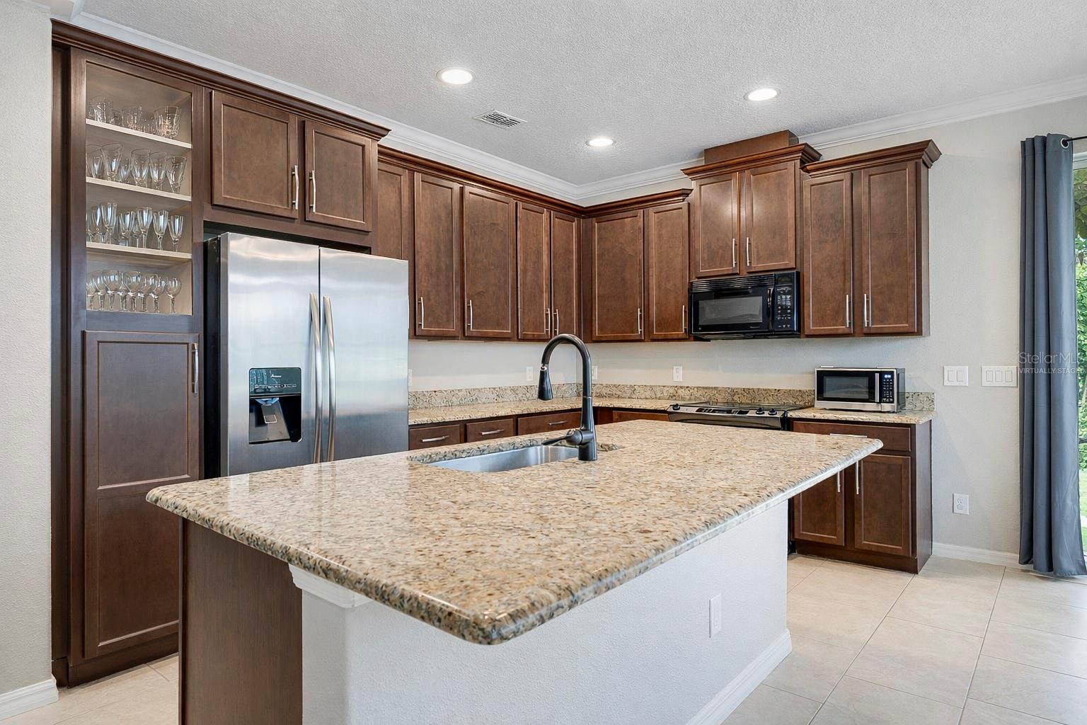 Image 9 of 21 For 5131 Millennia Green Drive