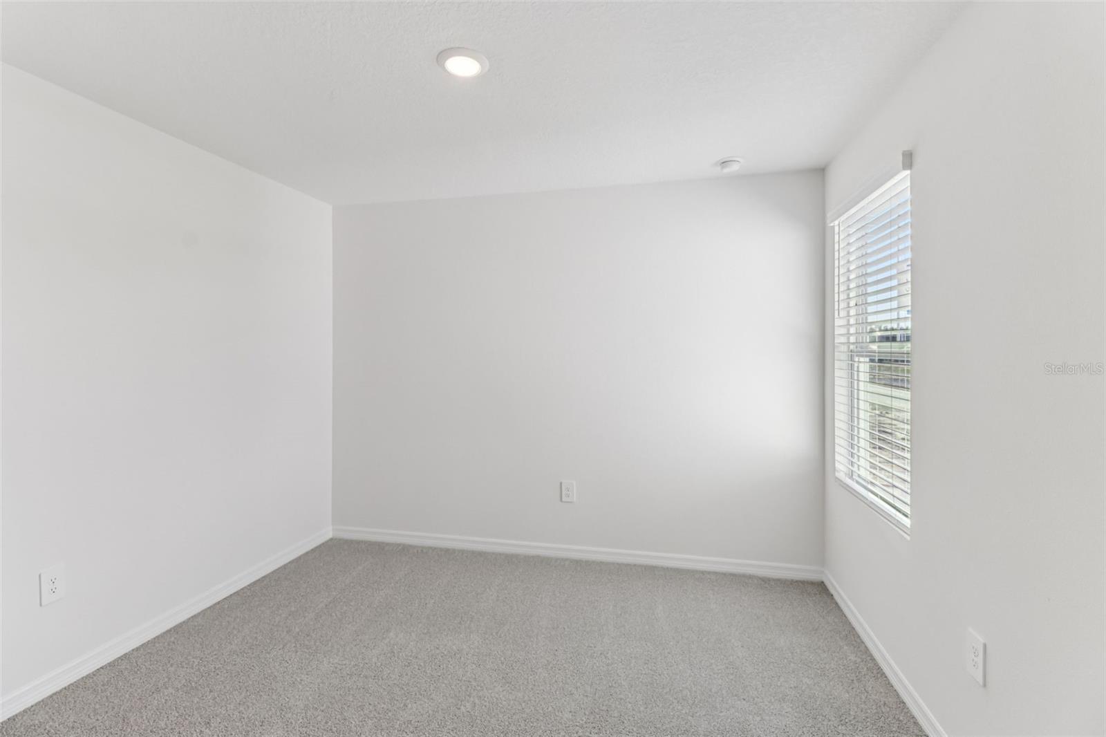 Image 18 of 32 For 721 Spartina Way