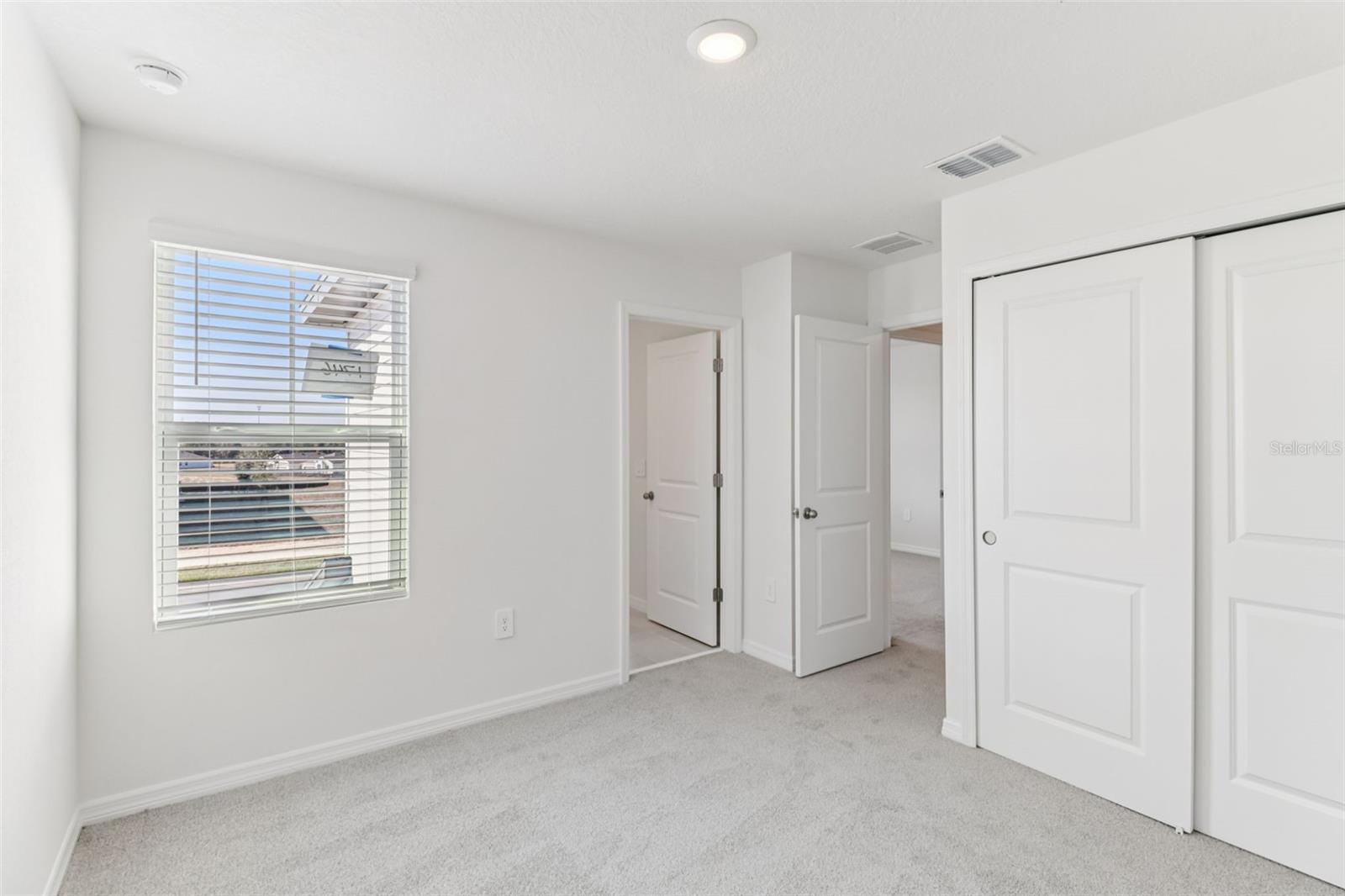 Image 19 of 32 For 721 Spartina Way