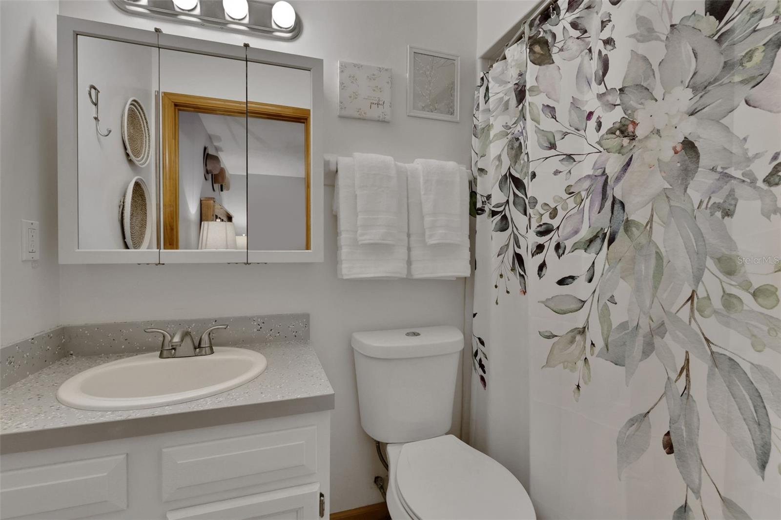 Image 14 of 33 For 2755 Indigo Circle