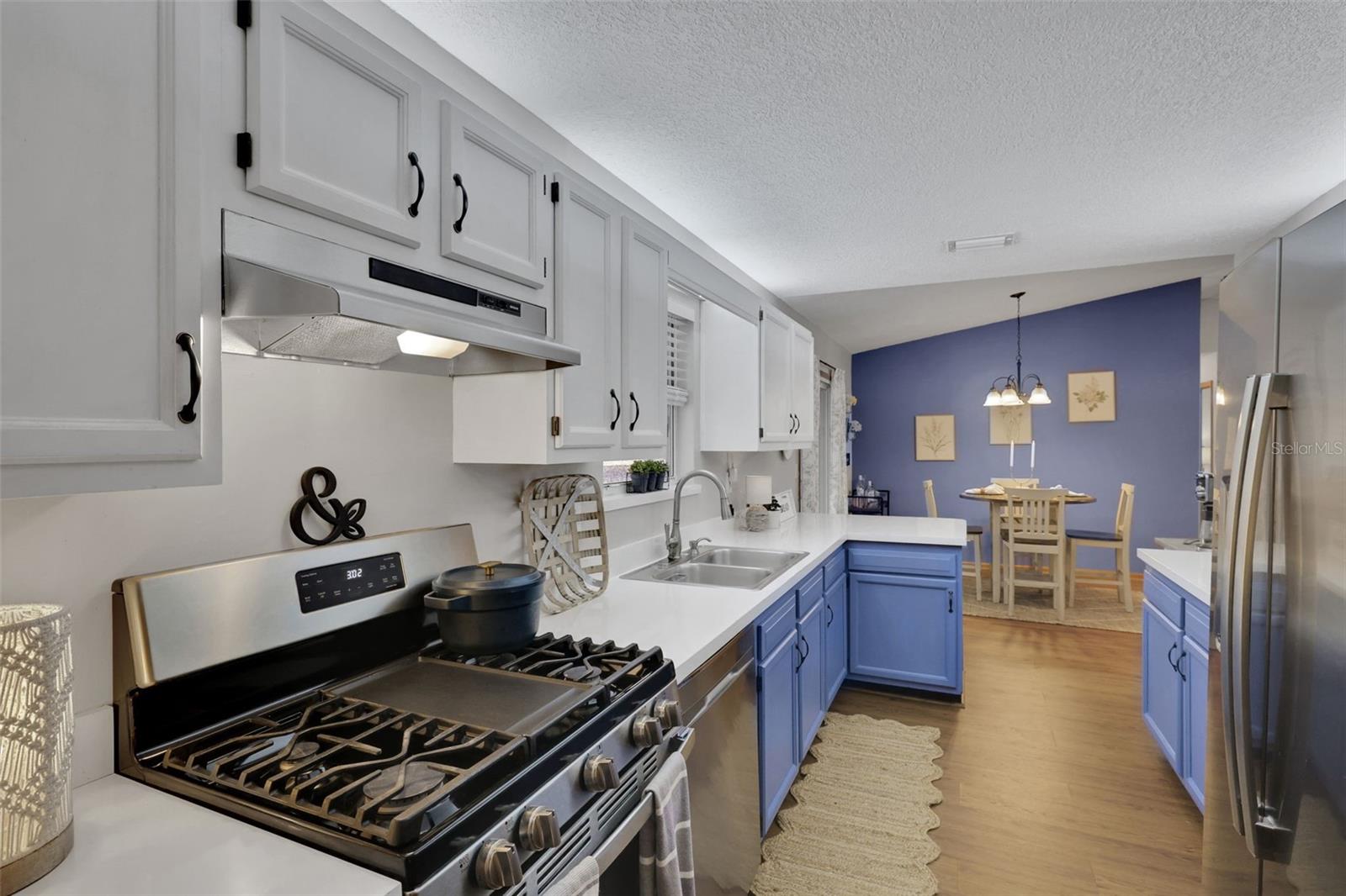 Image 7 of 33 For 2755 Indigo Circle