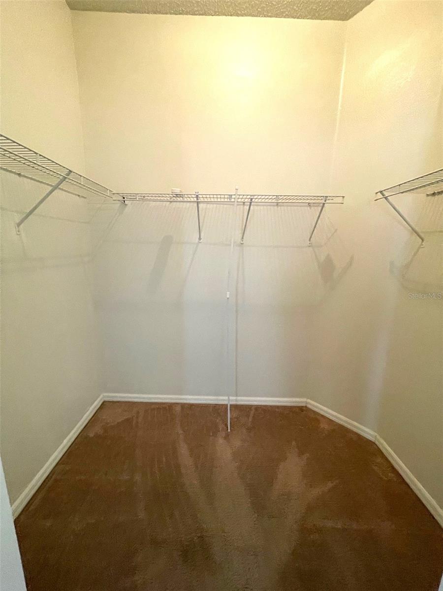 Image 19 of 24 For 407 Brayton Lane