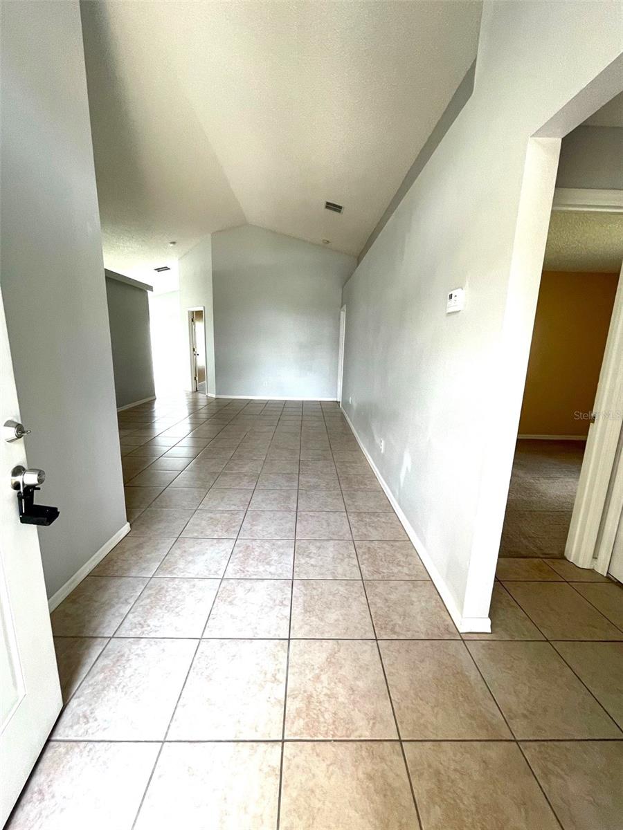 Image 7 of 24 For 407 Brayton Lane