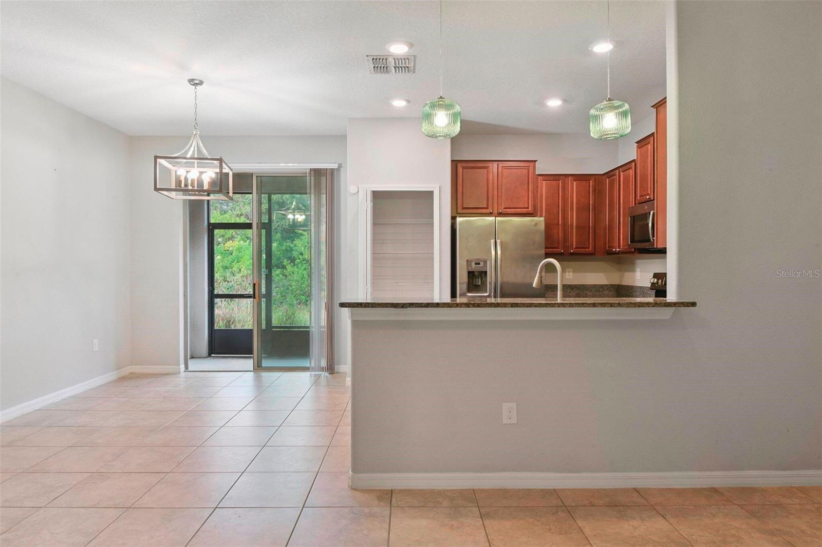 Image 14 of 25 For 9754 Pembrooke Pines Drive