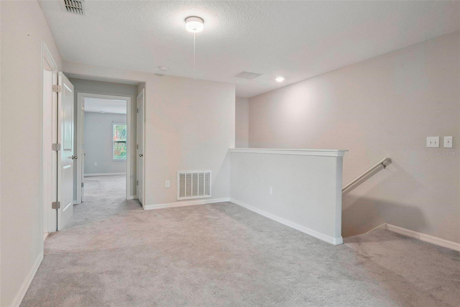 Image 17 of 25 For 9754 Pembrooke Pines Drive