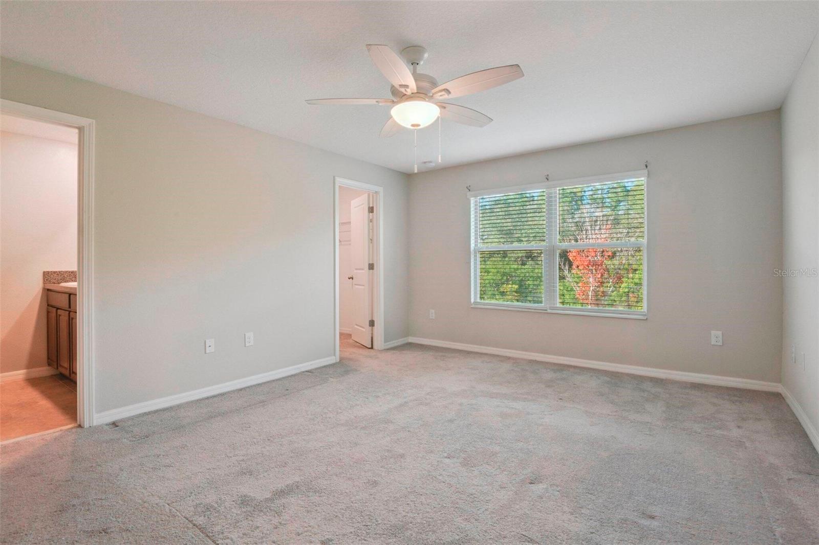 Image 22 of 25 For 9754 Pembrooke Pines Drive