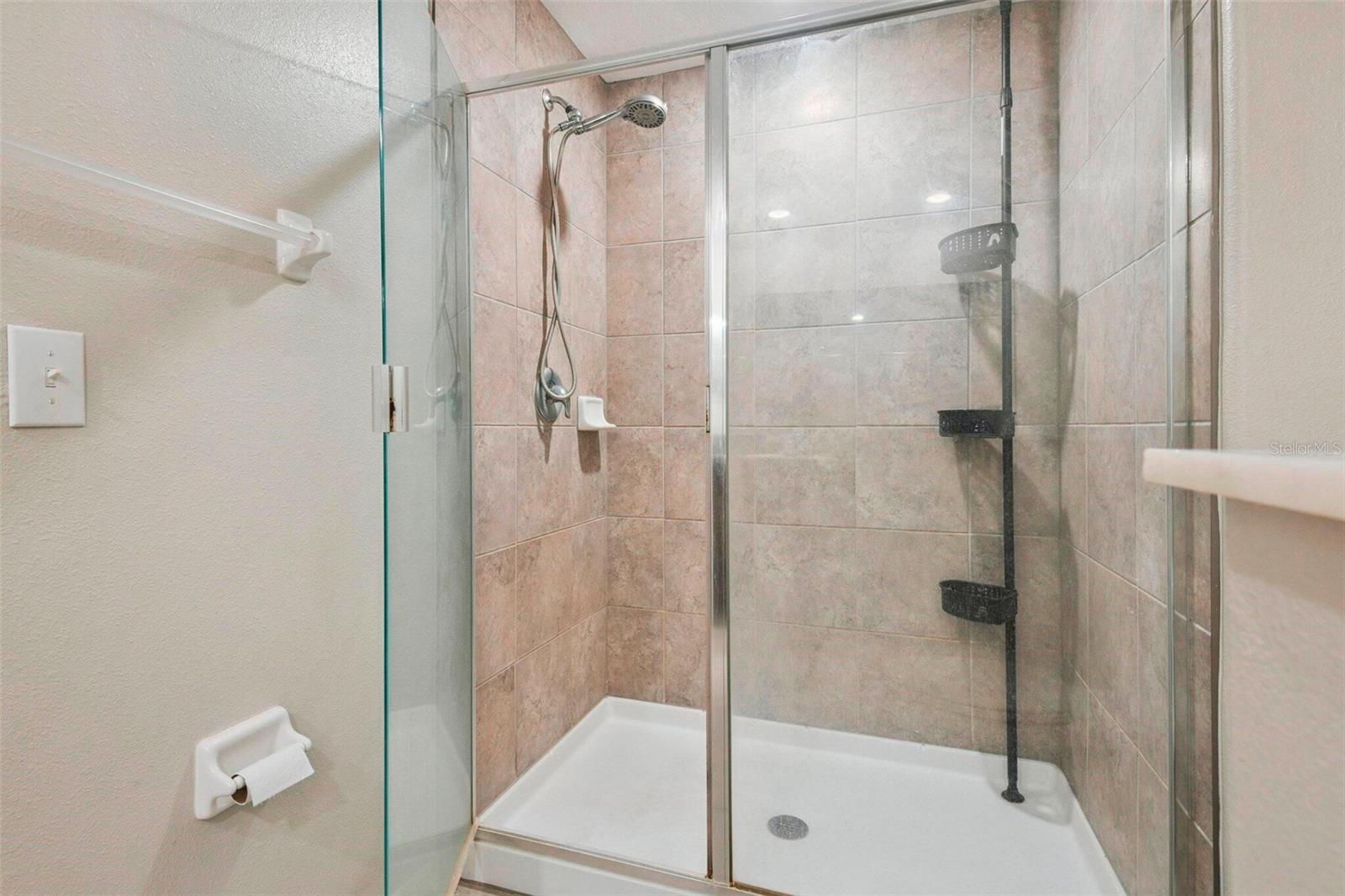 Image 24 of 25 For 9754 Pembrooke Pines Drive