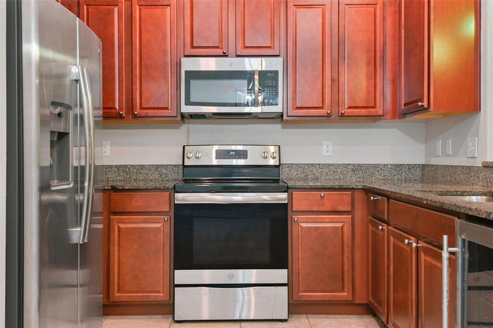 Image 4 of 25 For 9754 Pembrooke Pines Drive