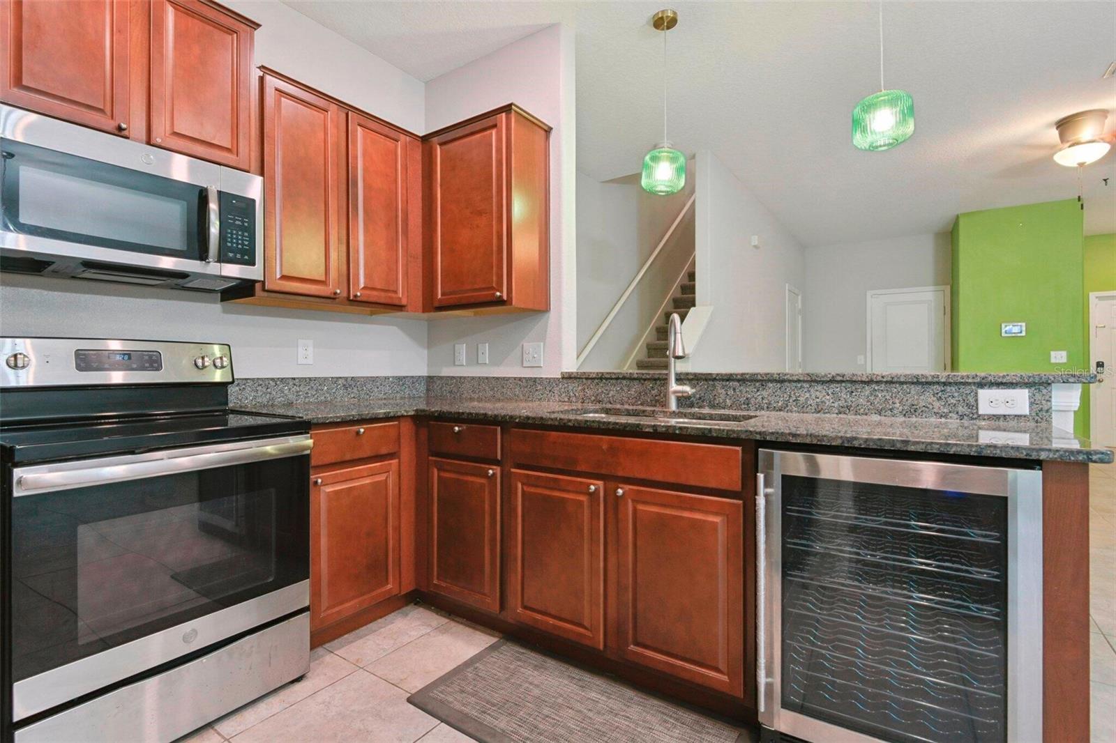 Image 8 of 25 For 9754 Pembrooke Pines Drive