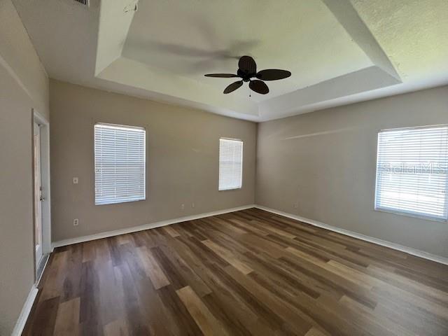 Image 4 of 10 For 357 Lake Amberleigh Drive