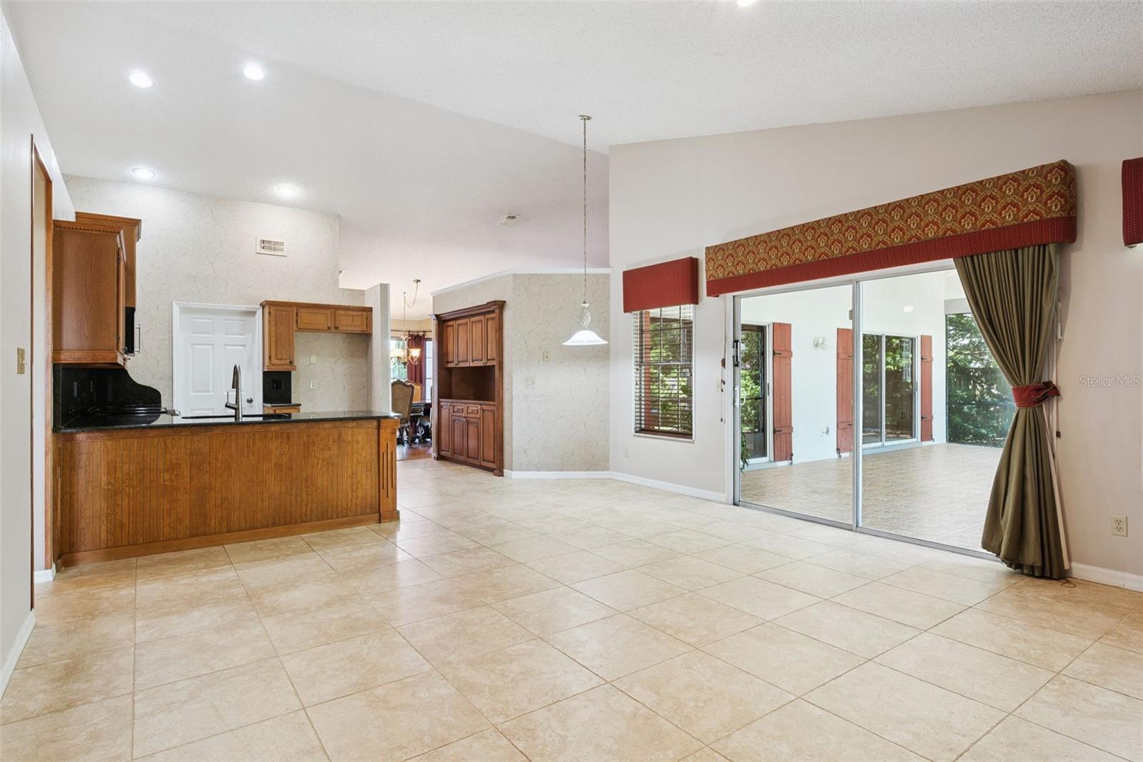 Image 13 of 66 For 2615 Gilsom Court