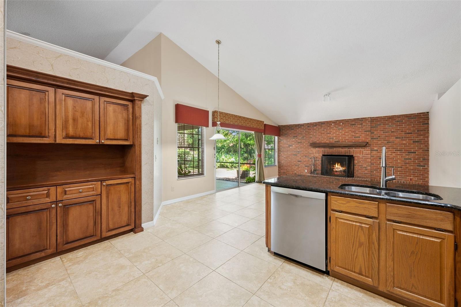 Image 17 of 66 For 2615 Gilsom Court