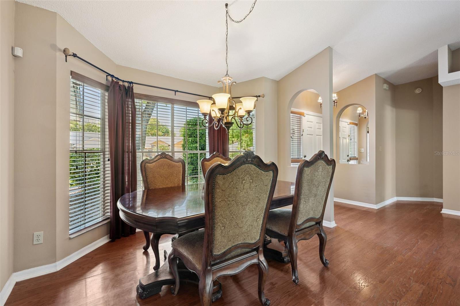 Image 7 of 66 For 2615 Gilsom Court