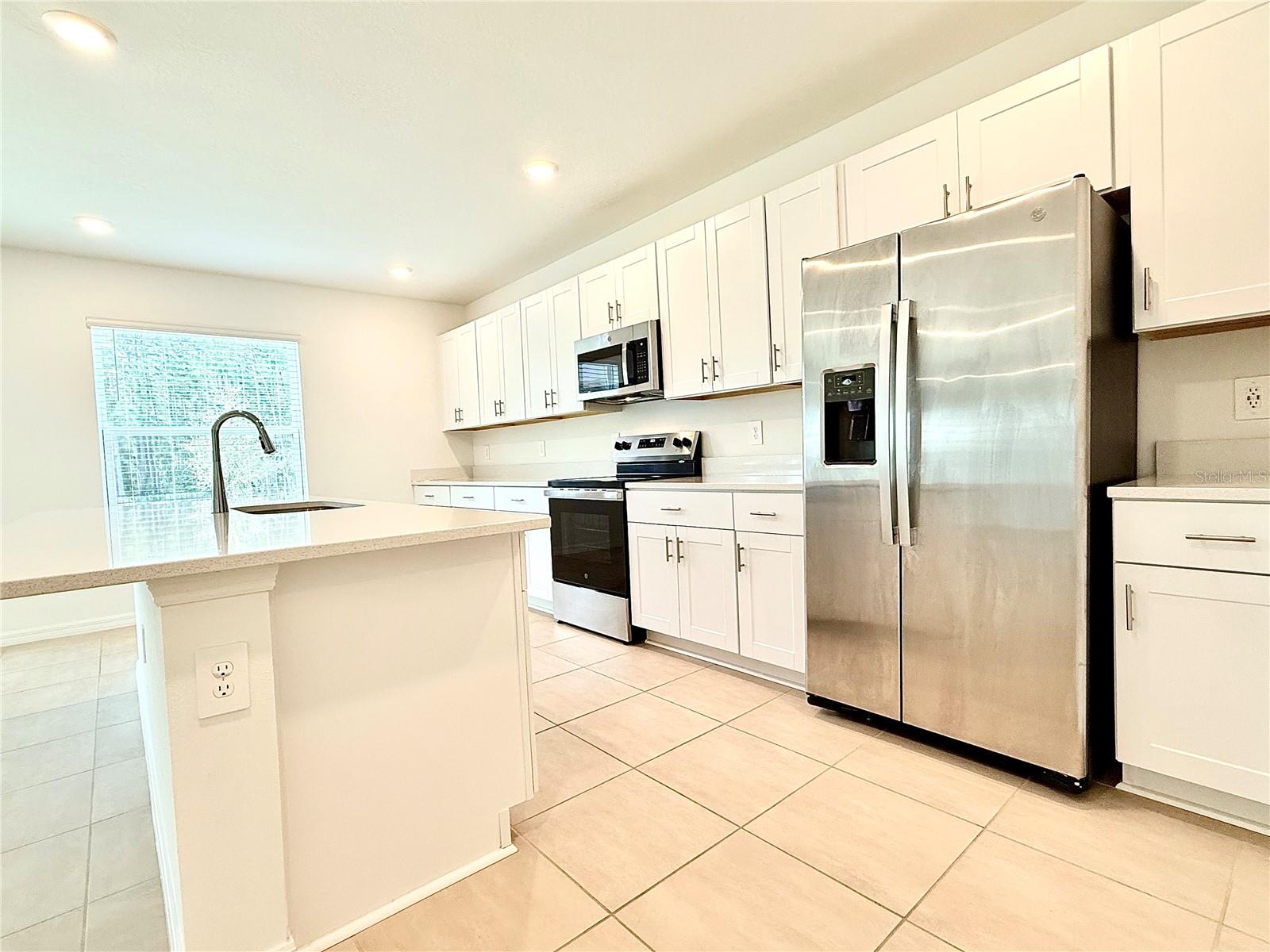 Image 13 of 41 For 646 Teviot Road