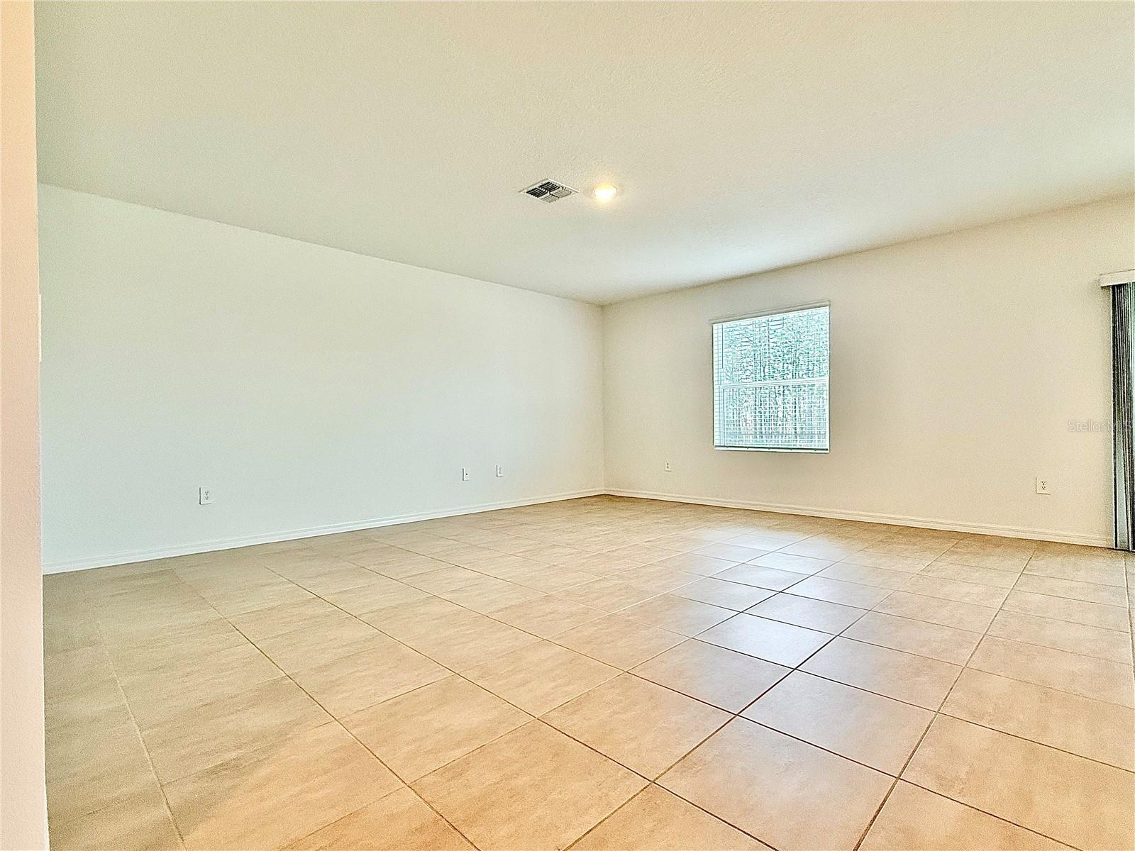 Image 7 of 41 For 646 Teviot Road