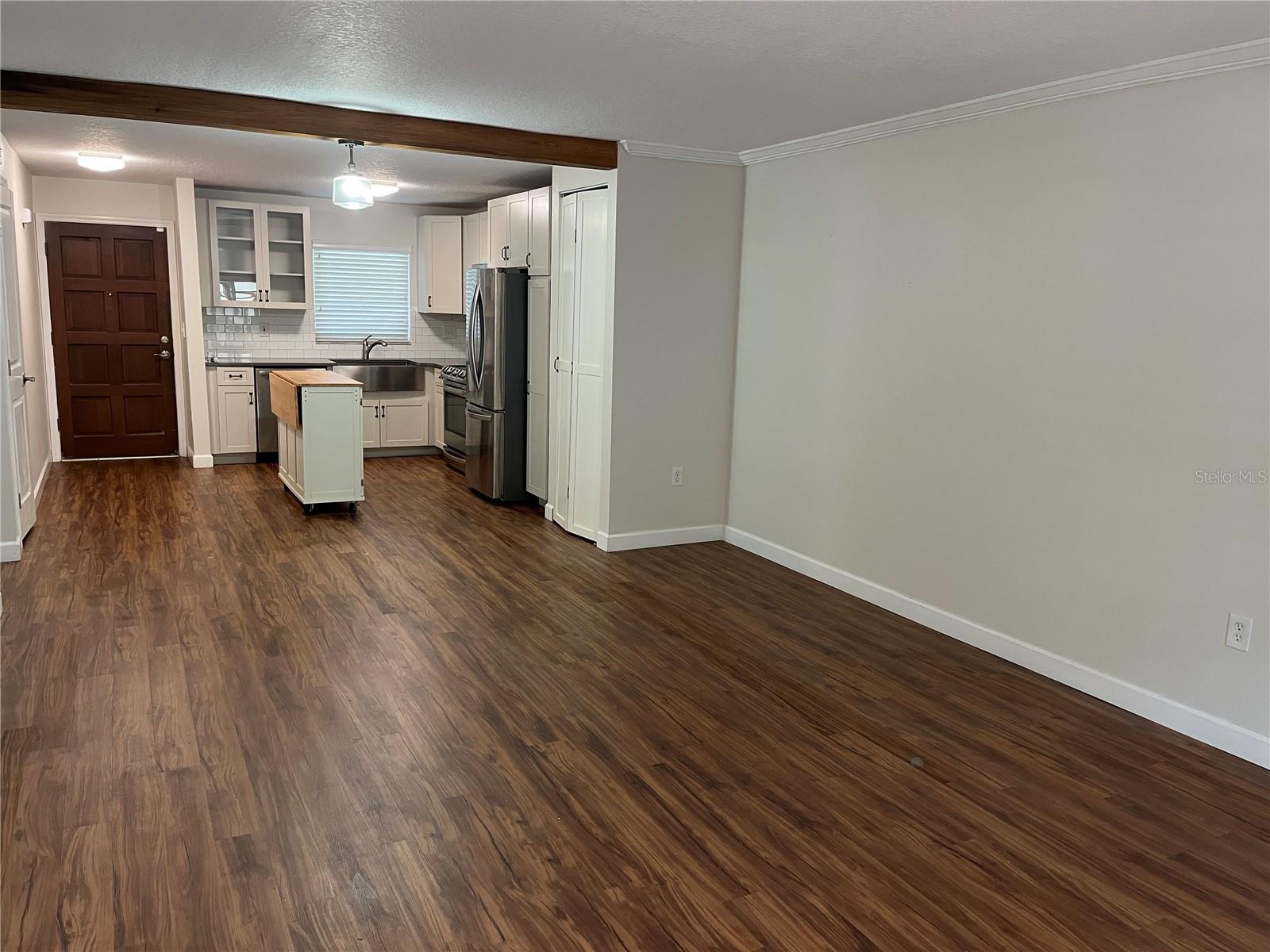 Image 6 of 16 For 210 Magnolia Road 104