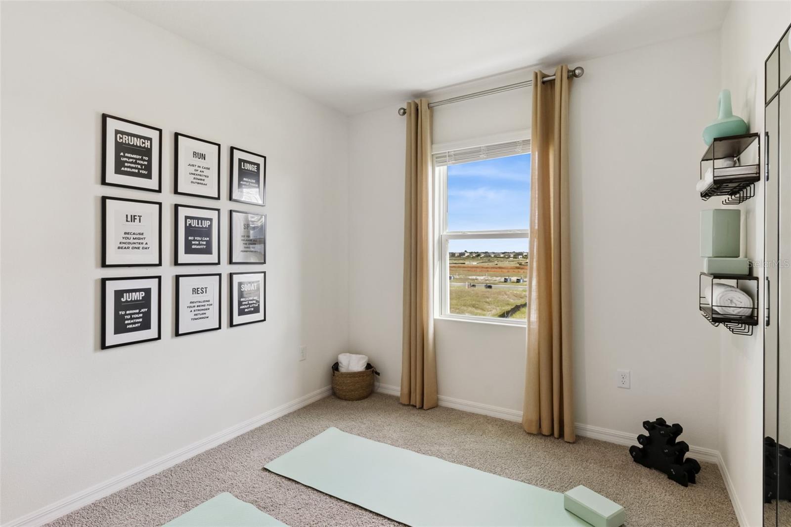 Image 19 of 30 For 1418 Ironbark Bend