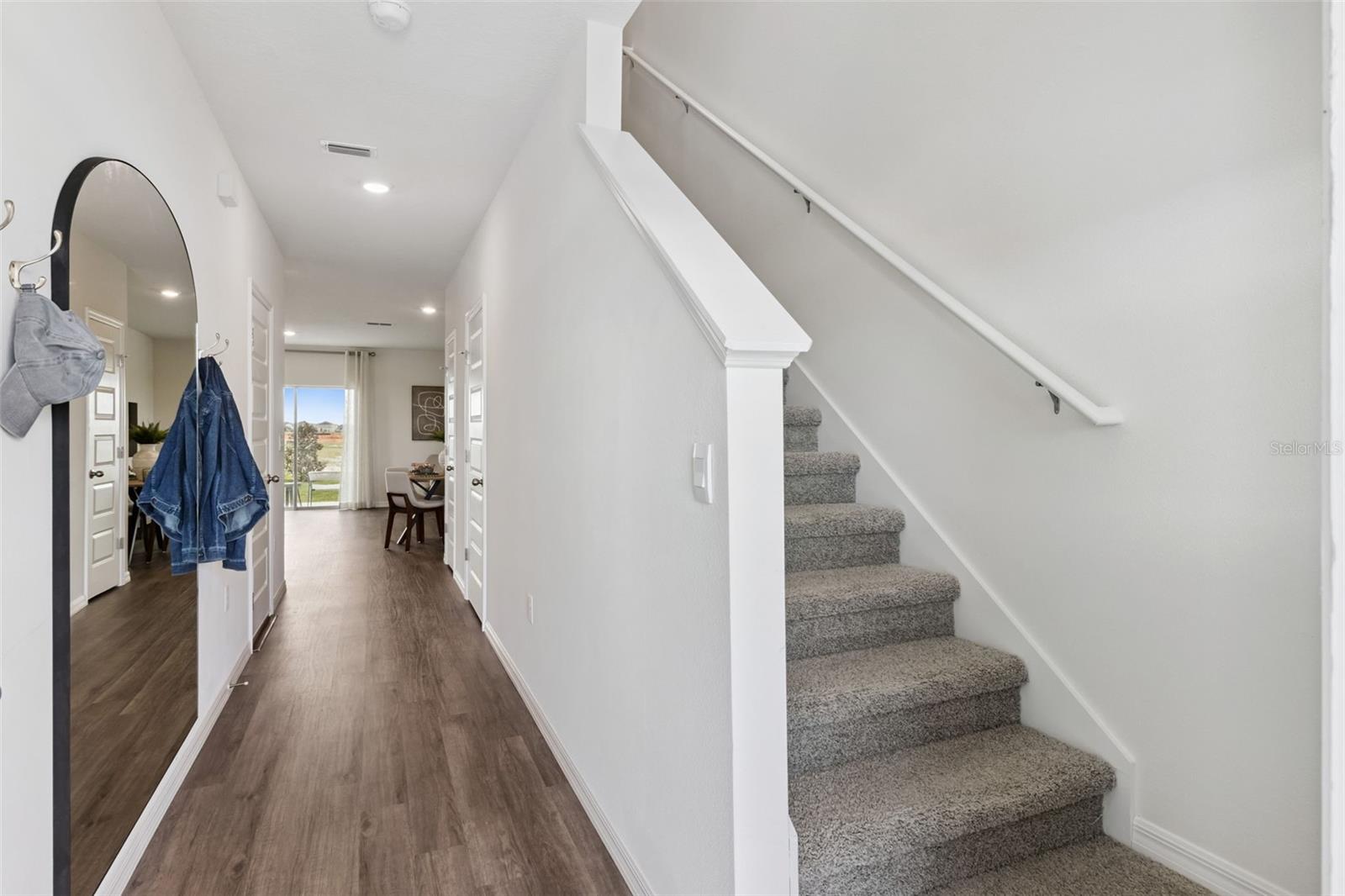 Image 4 of 30 For 1418 Ironbark Bend