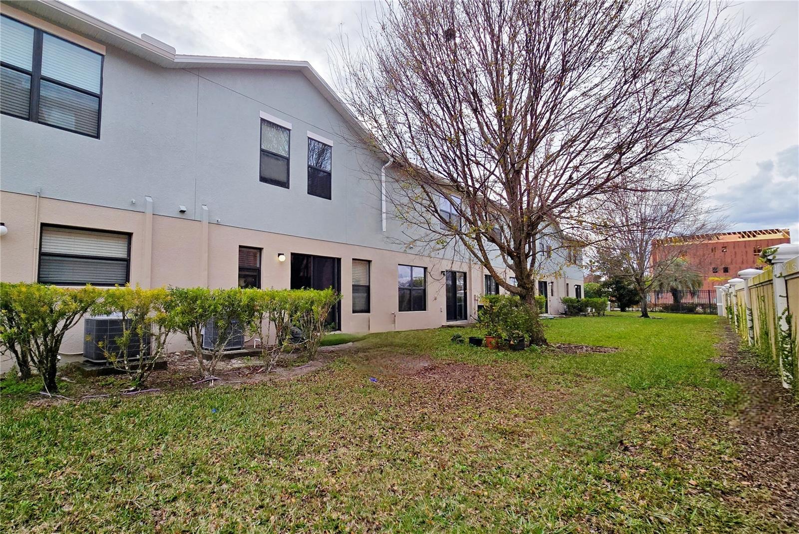 Image 27 of 31 For 6520 Windsor Lake Circle 6520