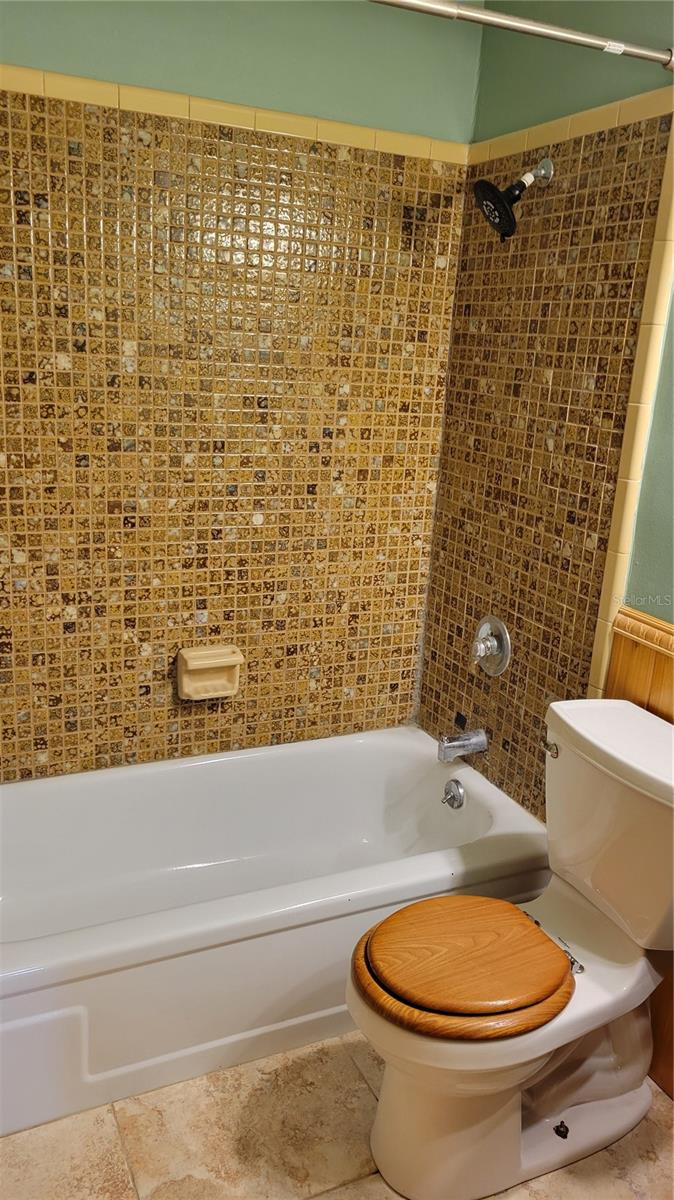 Image 13 of 19 For 1412 Cr 482n