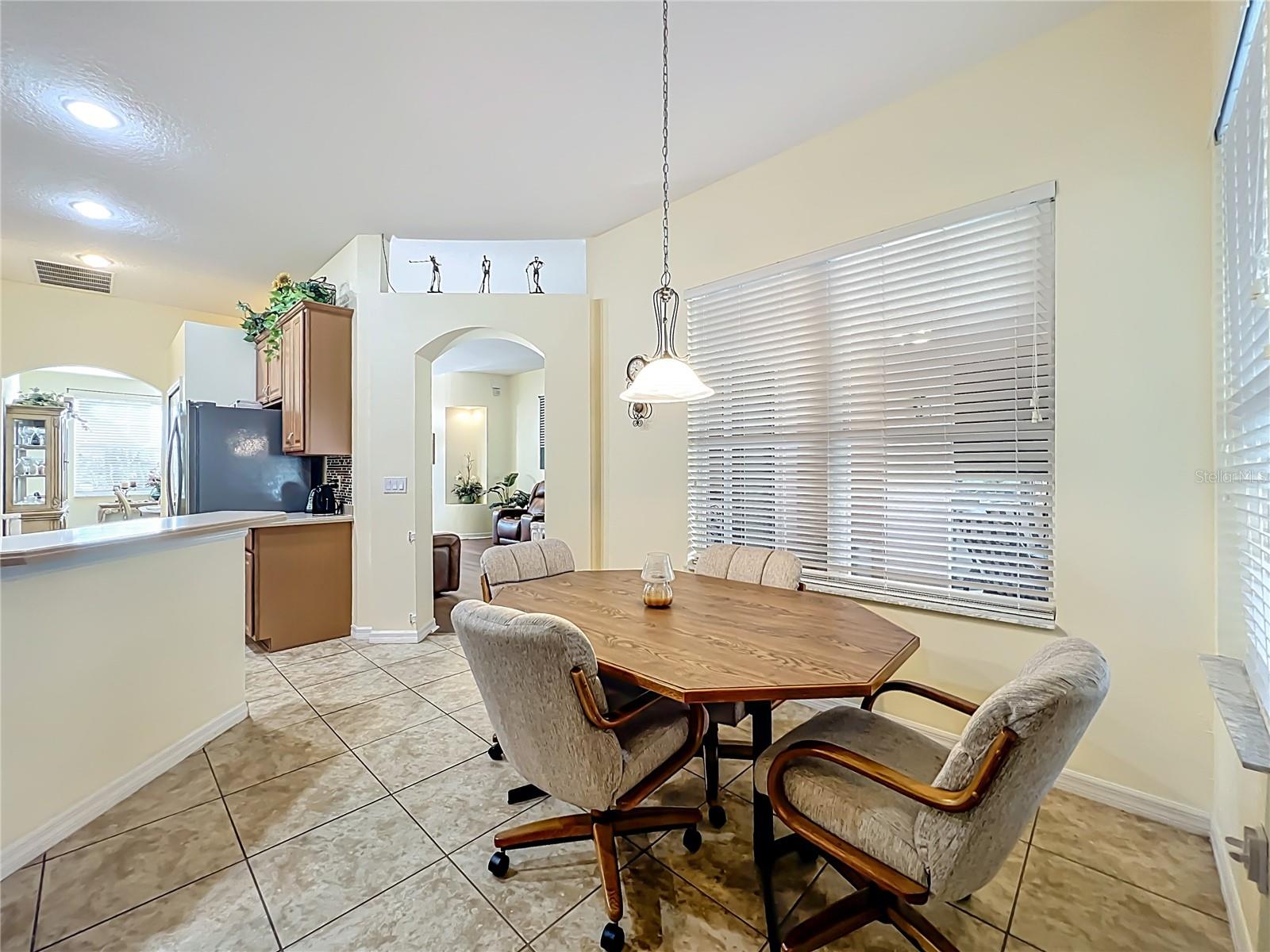 Image 12 of 54 For 10325 Mallard Landings Way