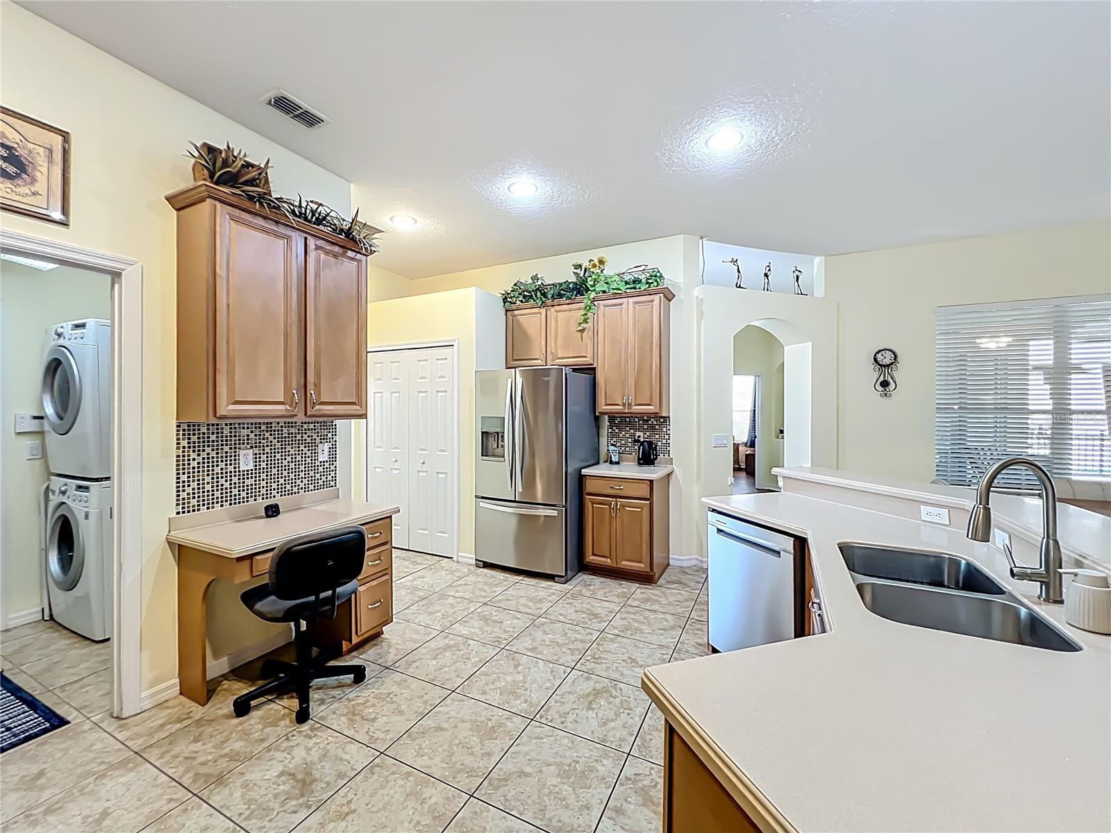 Image 16 of 54 For 10325 Mallard Landings Way