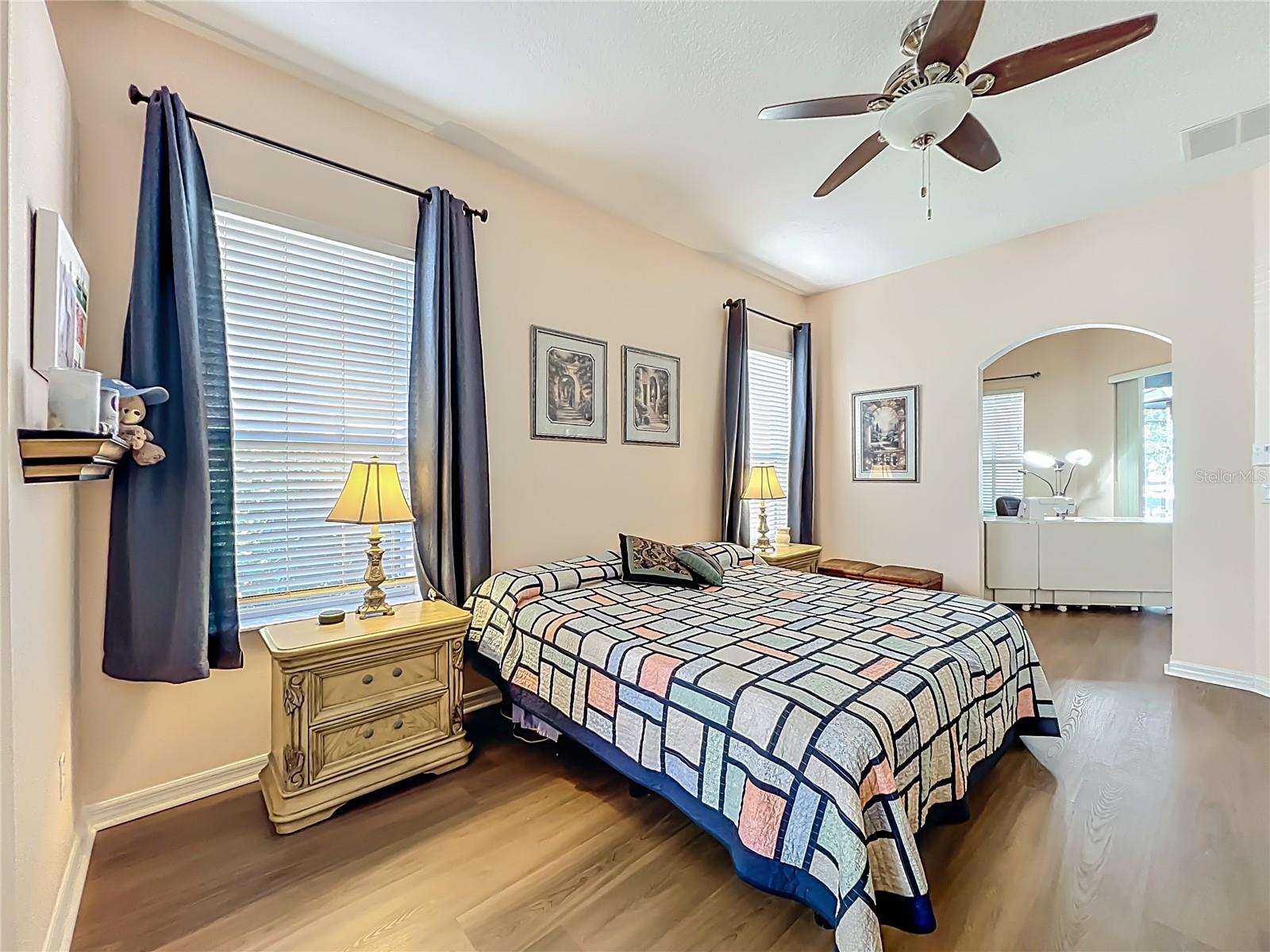 Image 26 of 54 For 10325 Mallard Landings Way