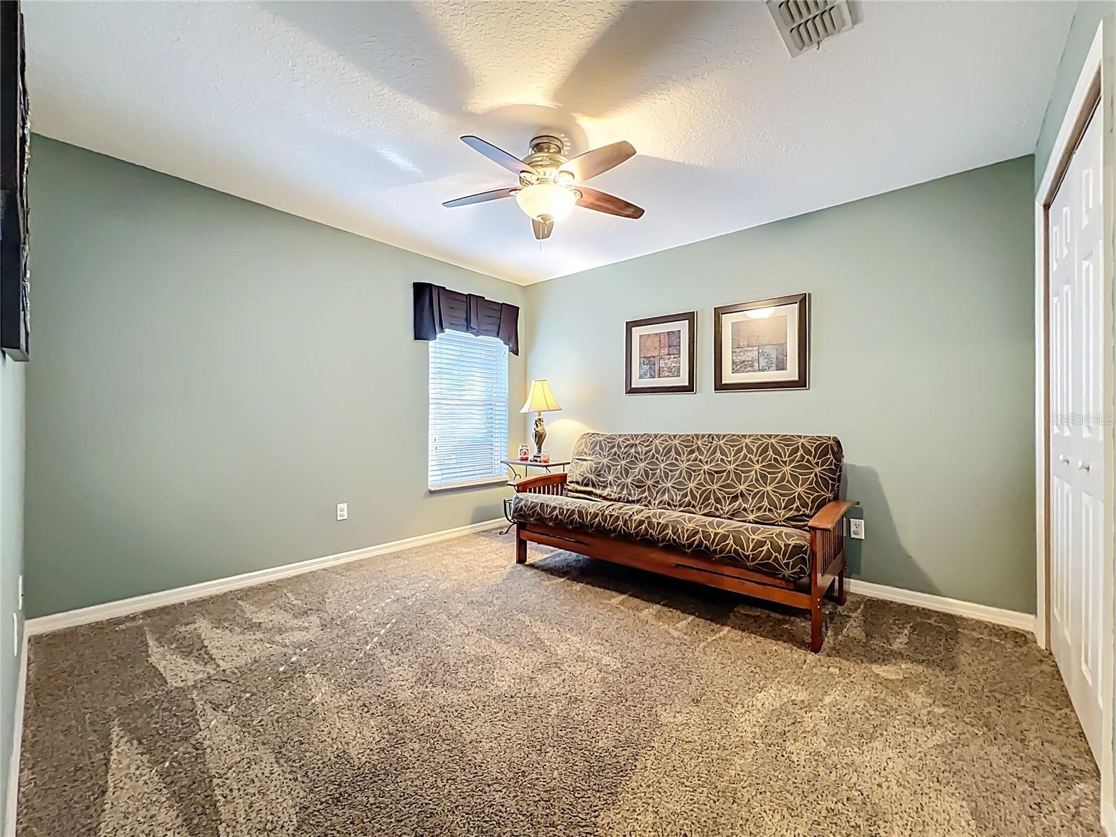 Image 32 of 54 For 10325 Mallard Landings Way