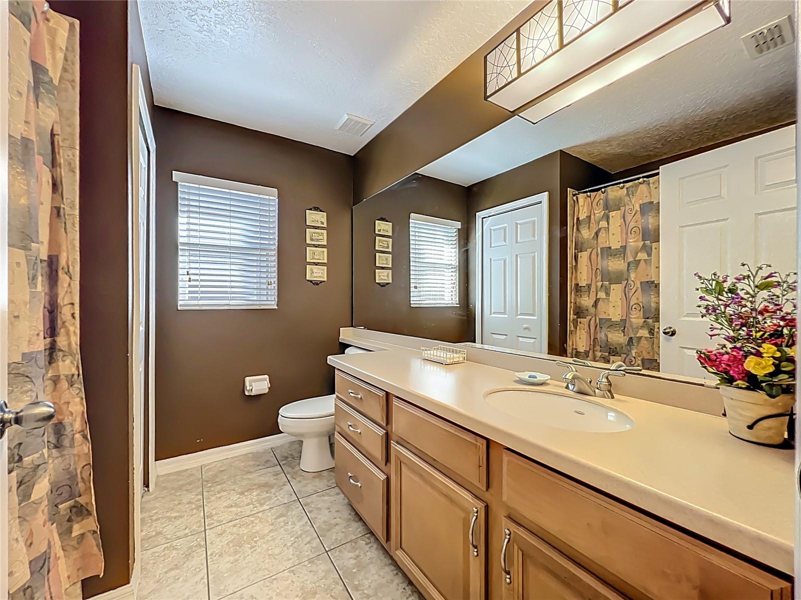 Image 35 of 54 For 10325 Mallard Landings Way