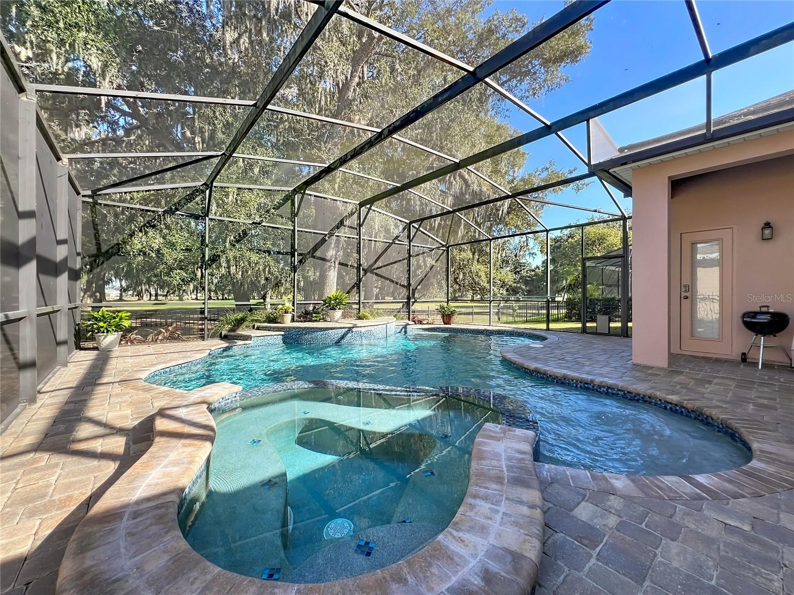 Image 43 of 54 For 10325 Mallard Landings Way