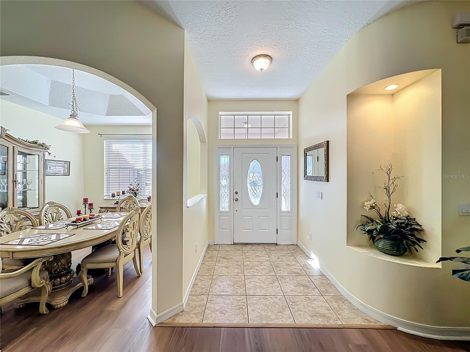 Image 8 of 54 For 10325 Mallard Landings Way