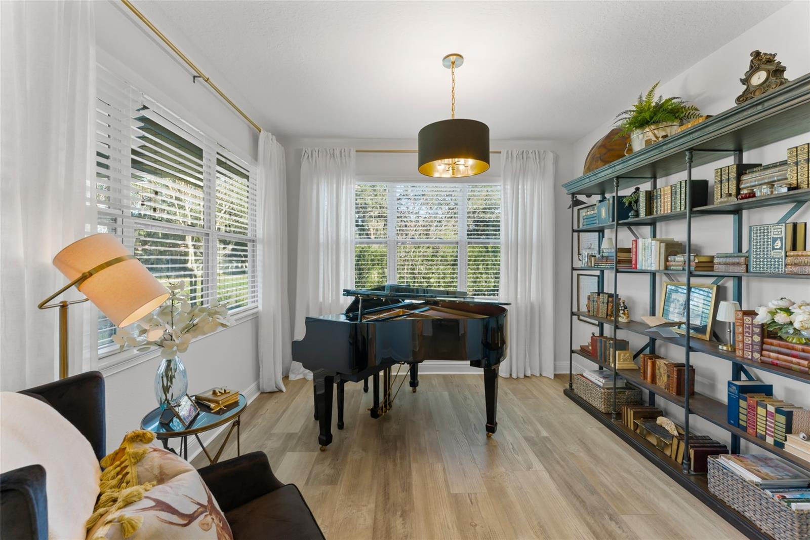 Image 34 of 62 For 2983 Rapollo Lane