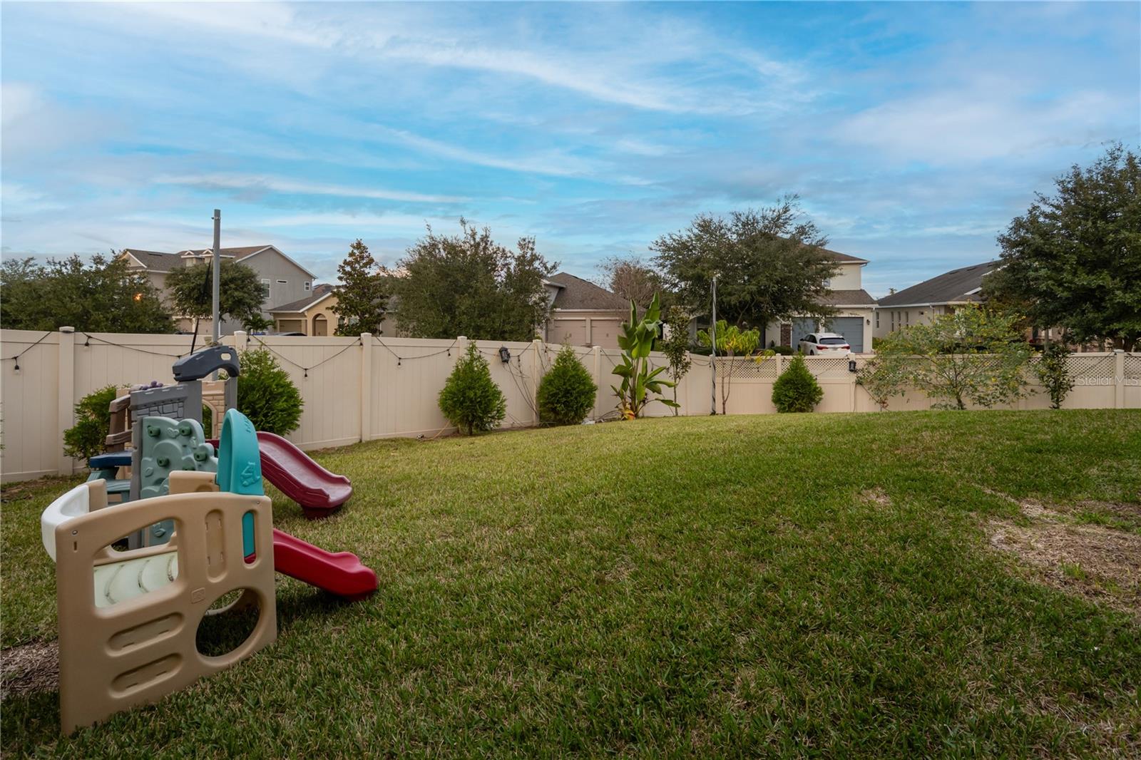 Image 30 of 32 For 15713 Sweet Limetta Drive