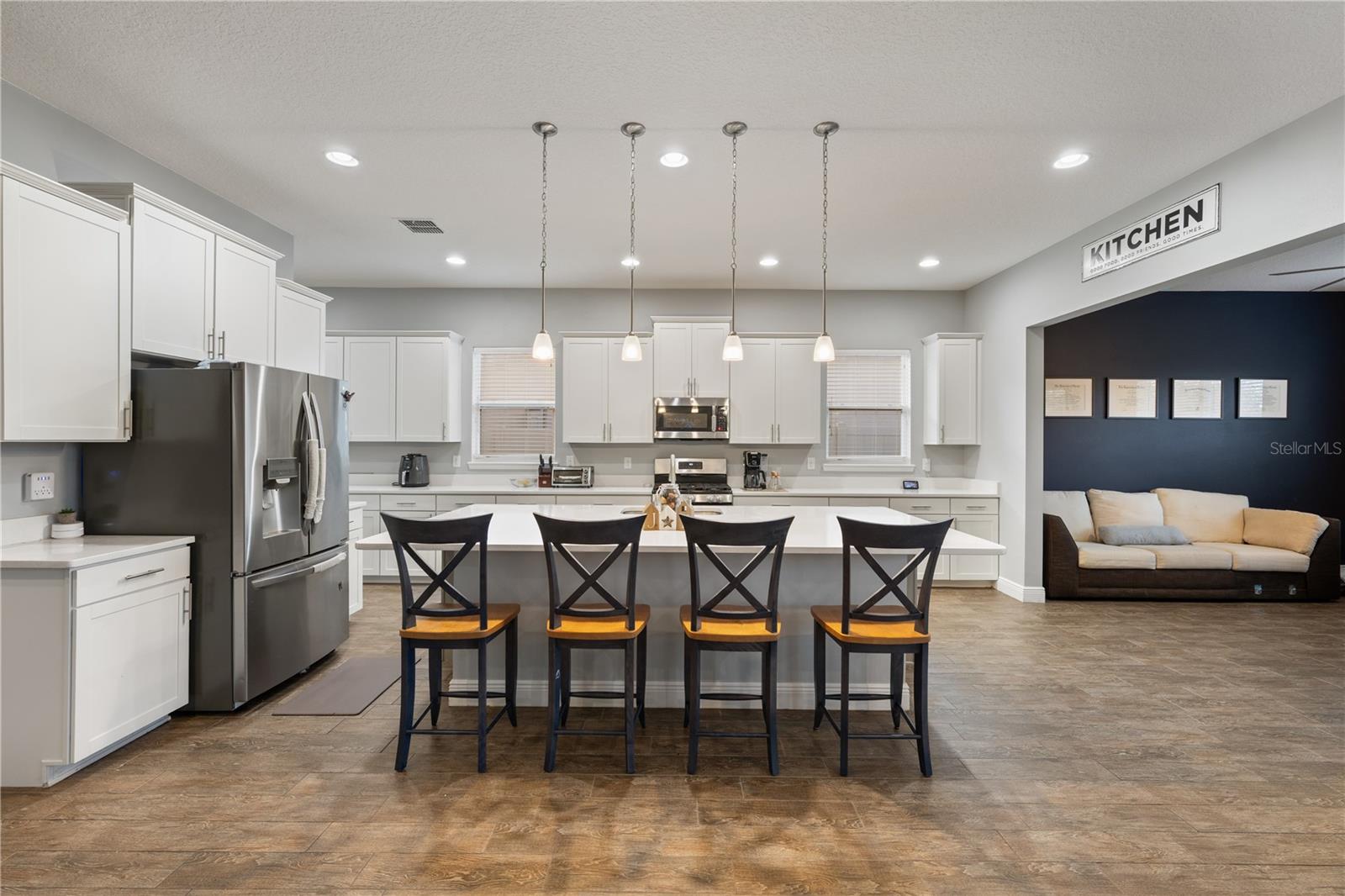 Image 6 of 32 For 15713 Sweet Limetta Drive