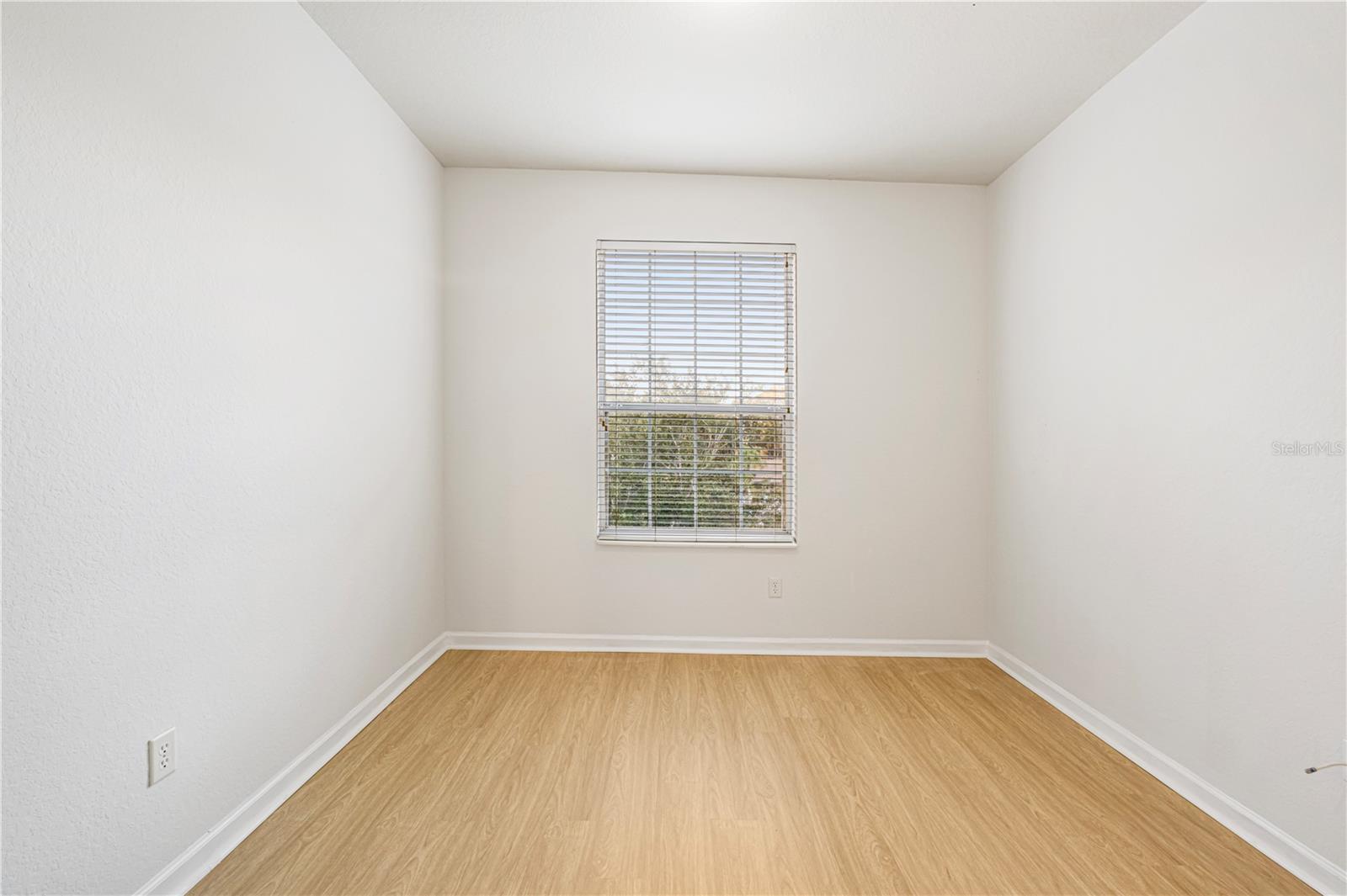 Image 11 of 16 For 3332 Robert Trent Jones Drive 303