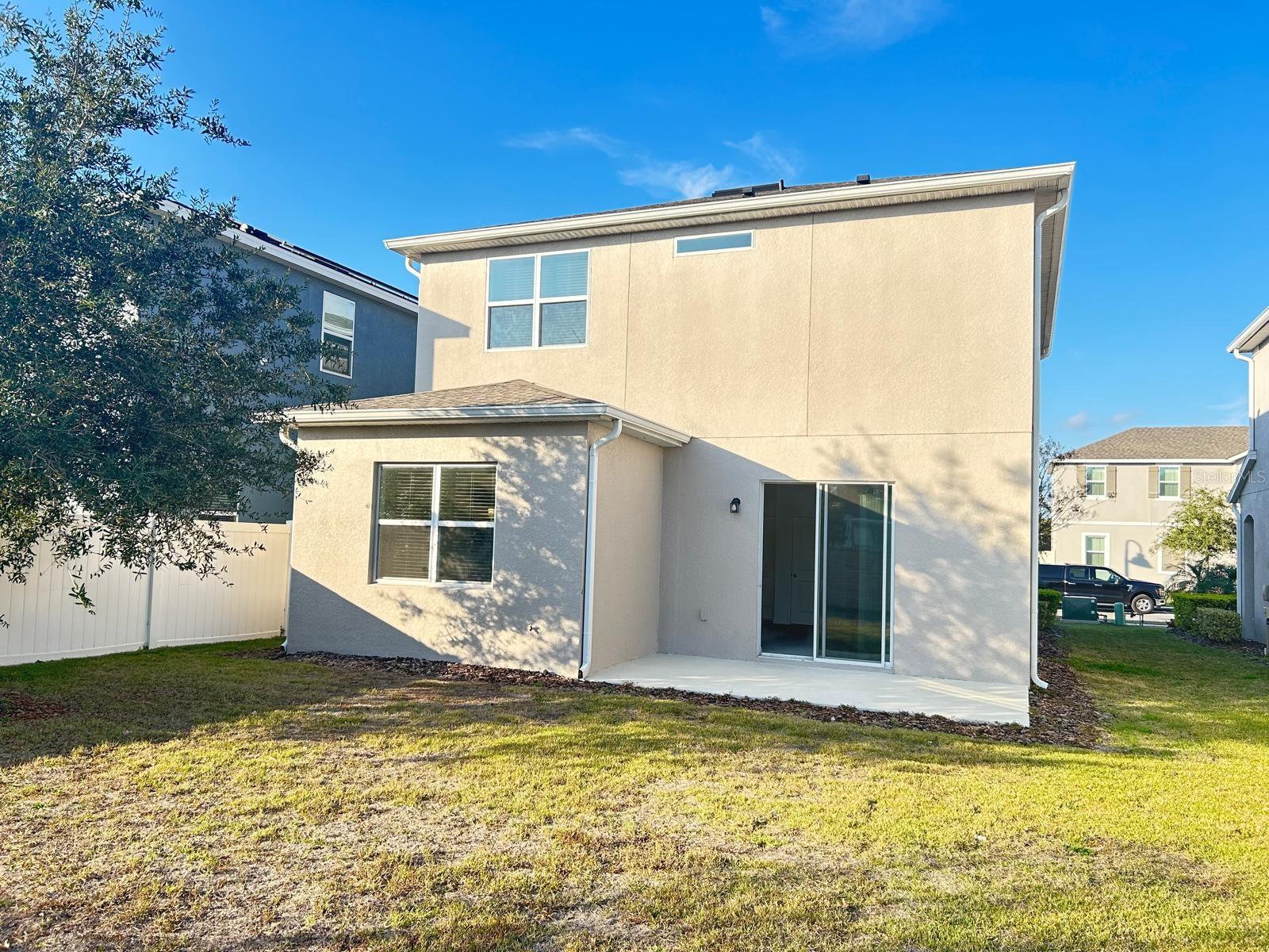 Image 7 of 28 For 2012 Raulerson Court