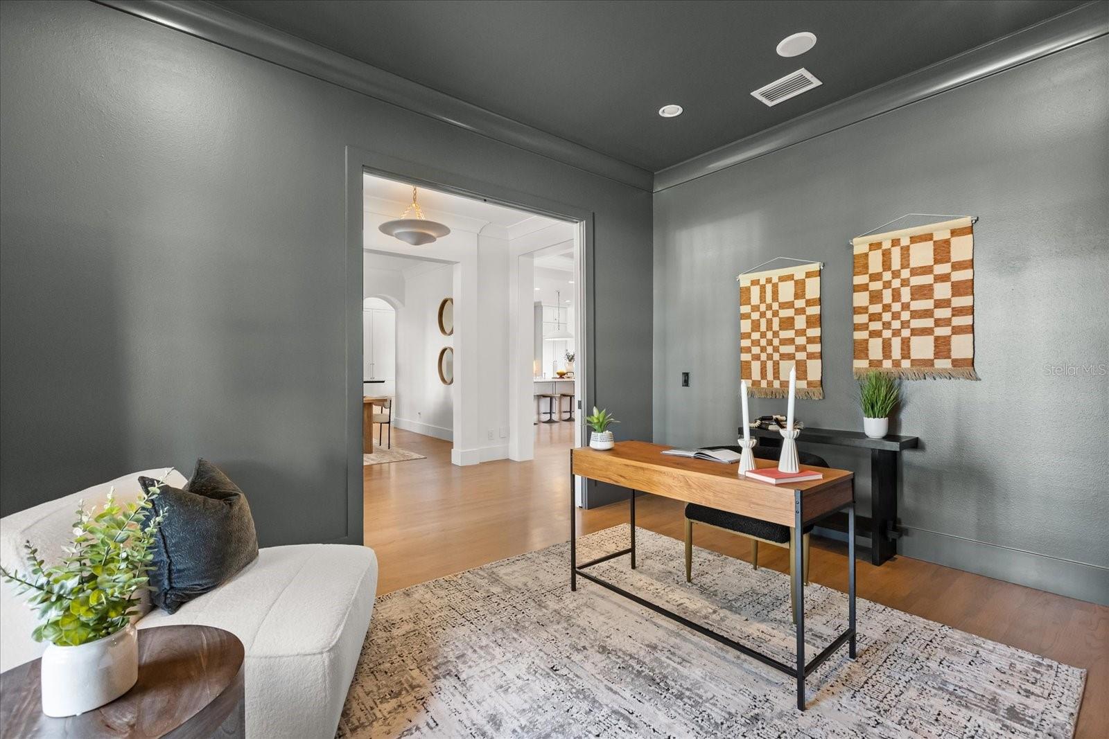 Image 16 of 49 For 948 Poinciana Lane