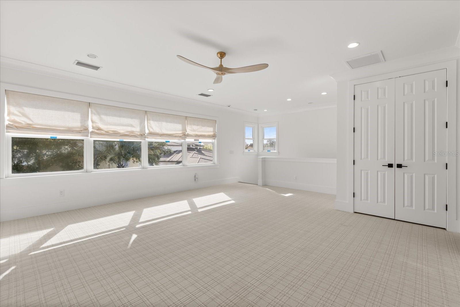 Image 30 of 49 For 948 Poinciana Lane