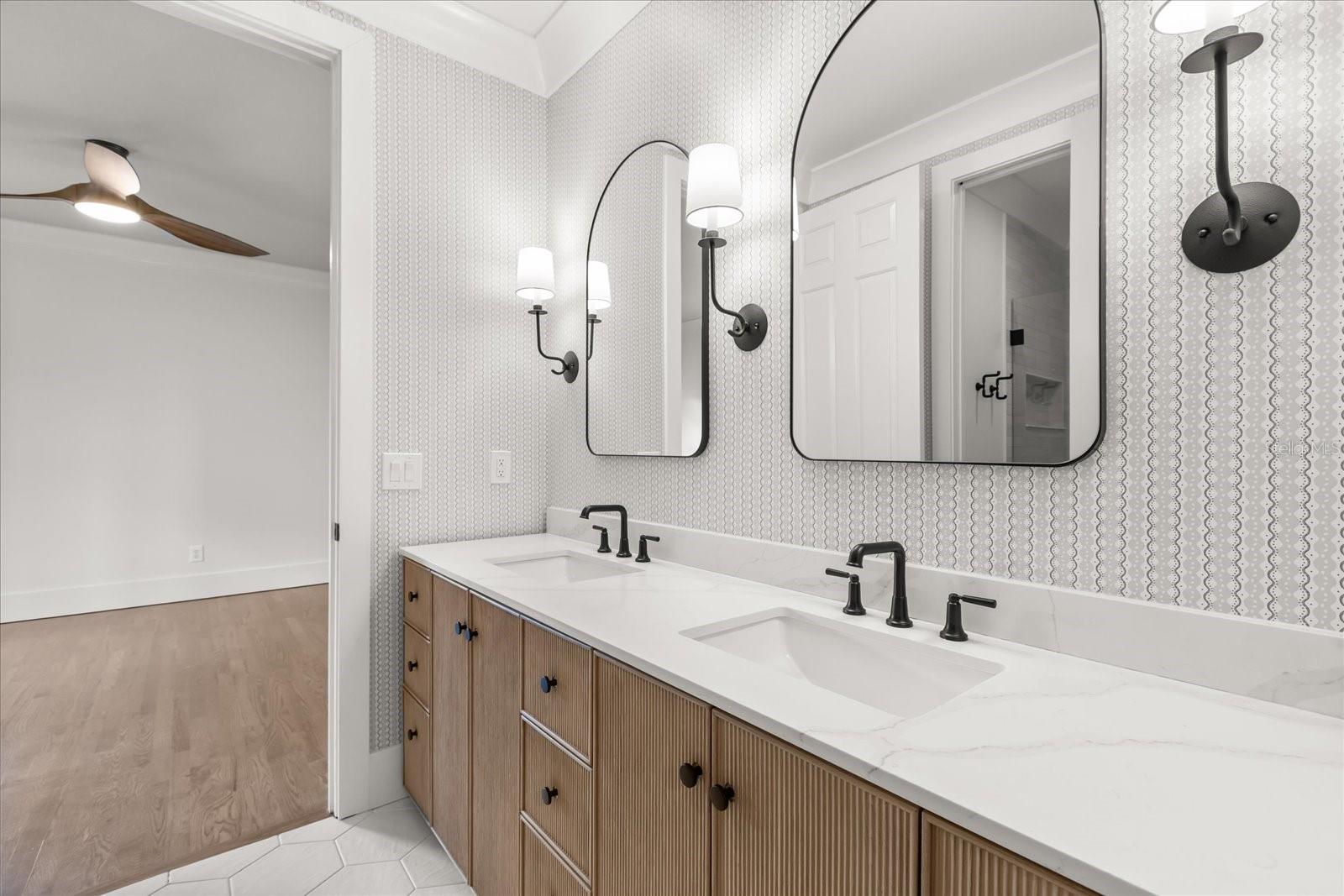 Image 33 of 49 For 948 Poinciana Lane