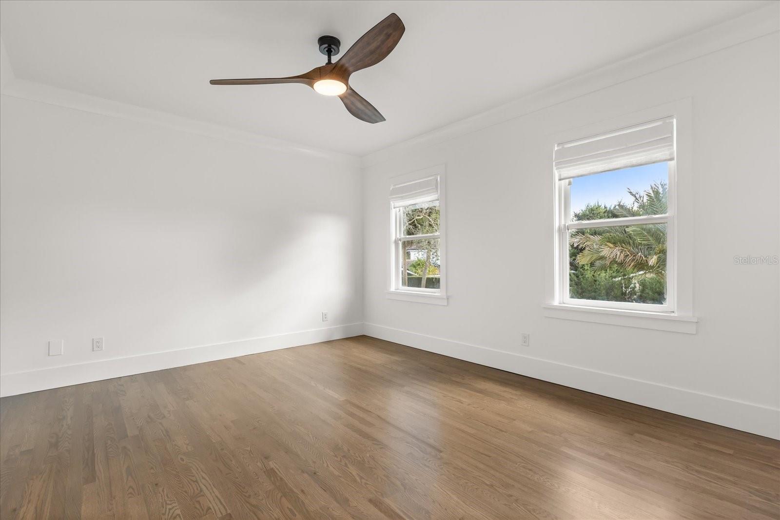 Image 37 of 49 For 948 Poinciana Lane