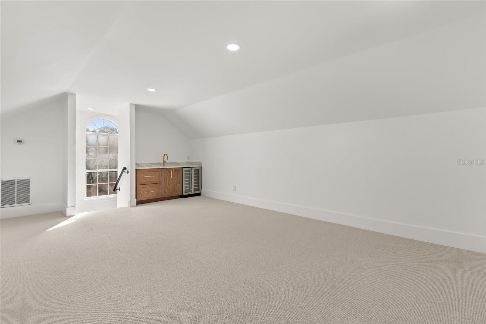 Image 41 of 49 For 948 Poinciana Lane