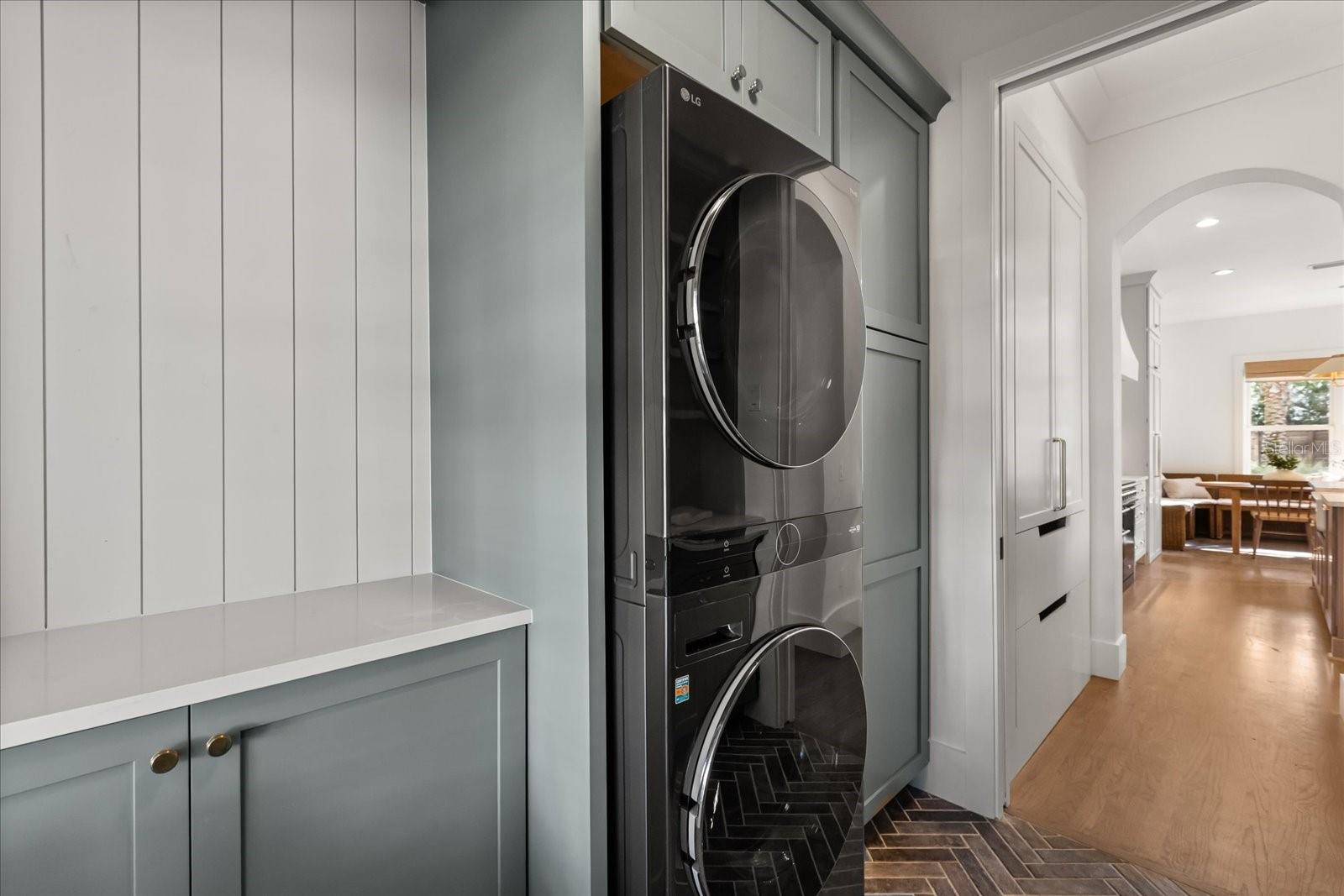 Image 44 of 49 For 948 Poinciana Lane