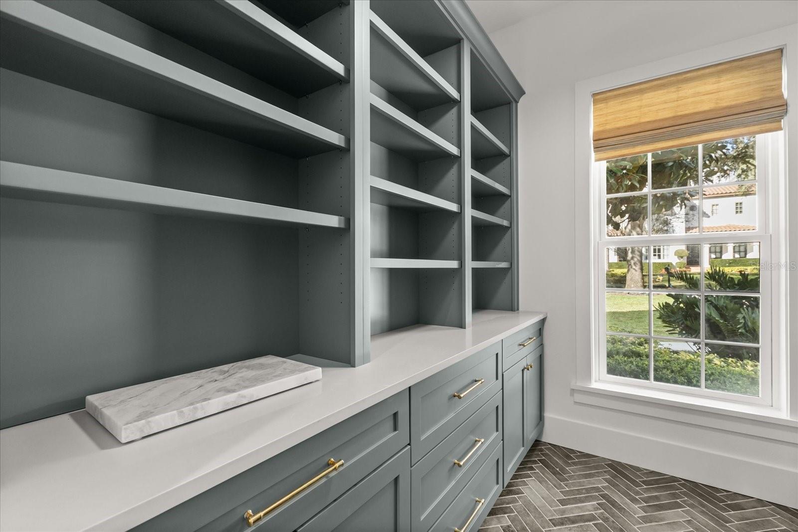 Image 45 of 49 For 948 Poinciana Lane