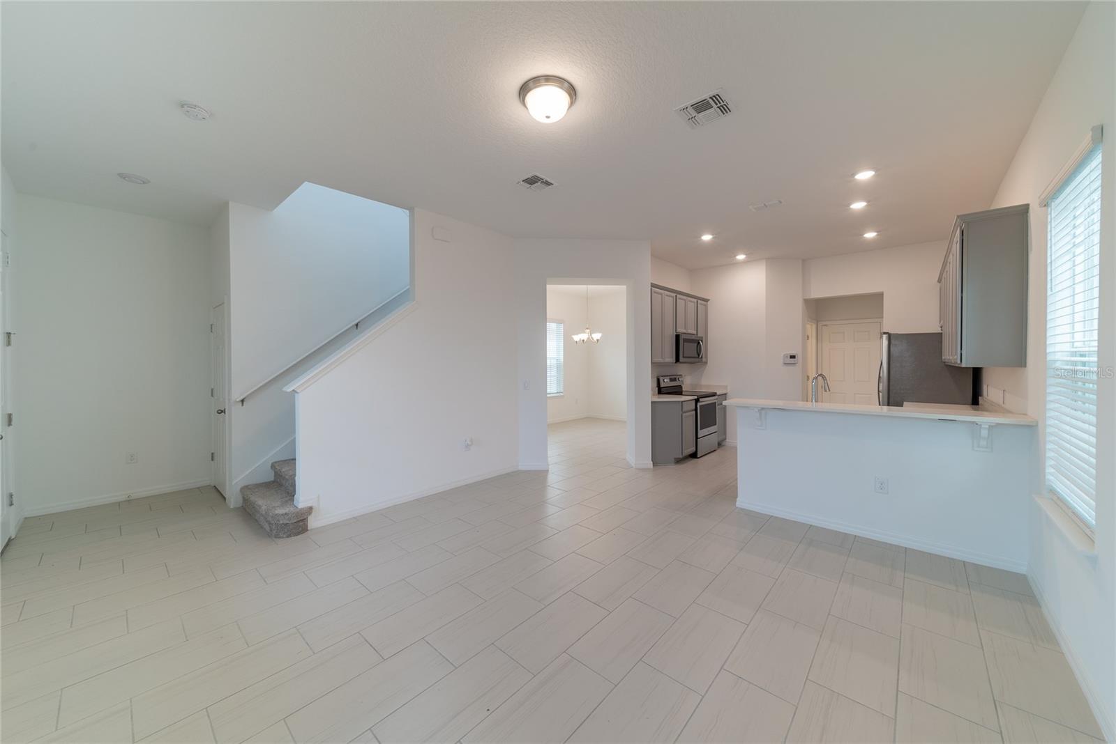 Image 3 of 21 For 1524 Astoria Arbor Lane