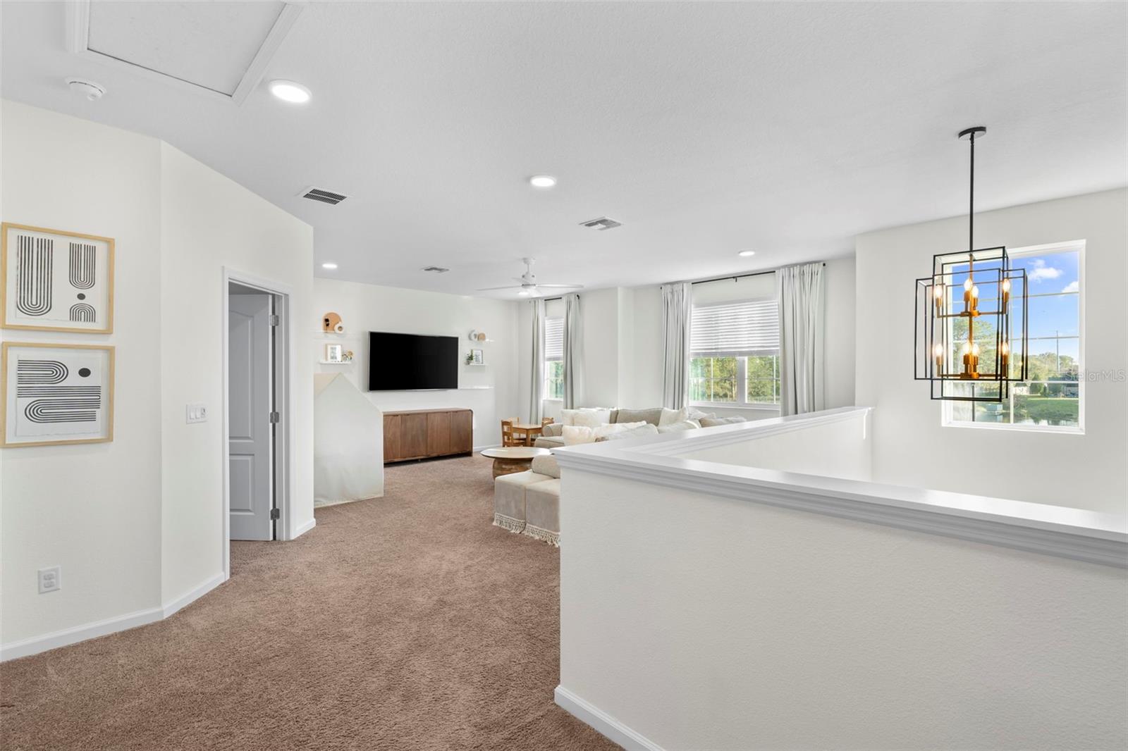 Image 24 of 41 For 5512 Mendenhall Place