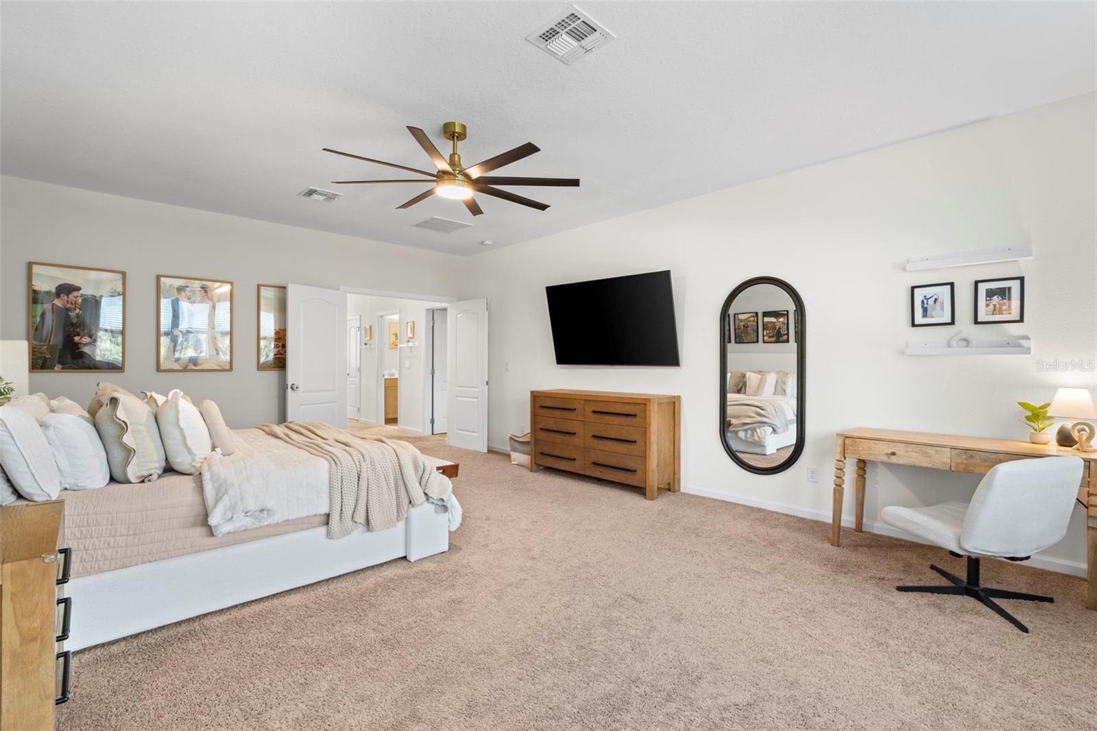 Image 29 of 41 For 5512 Mendenhall Place