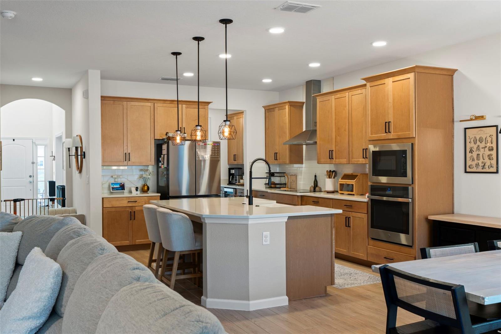 Image 9 of 41 For 5512 Mendenhall Place