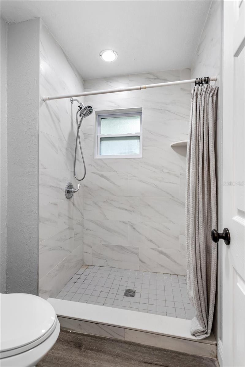 Image 15 of 35 For 1250 Indian Rock Court