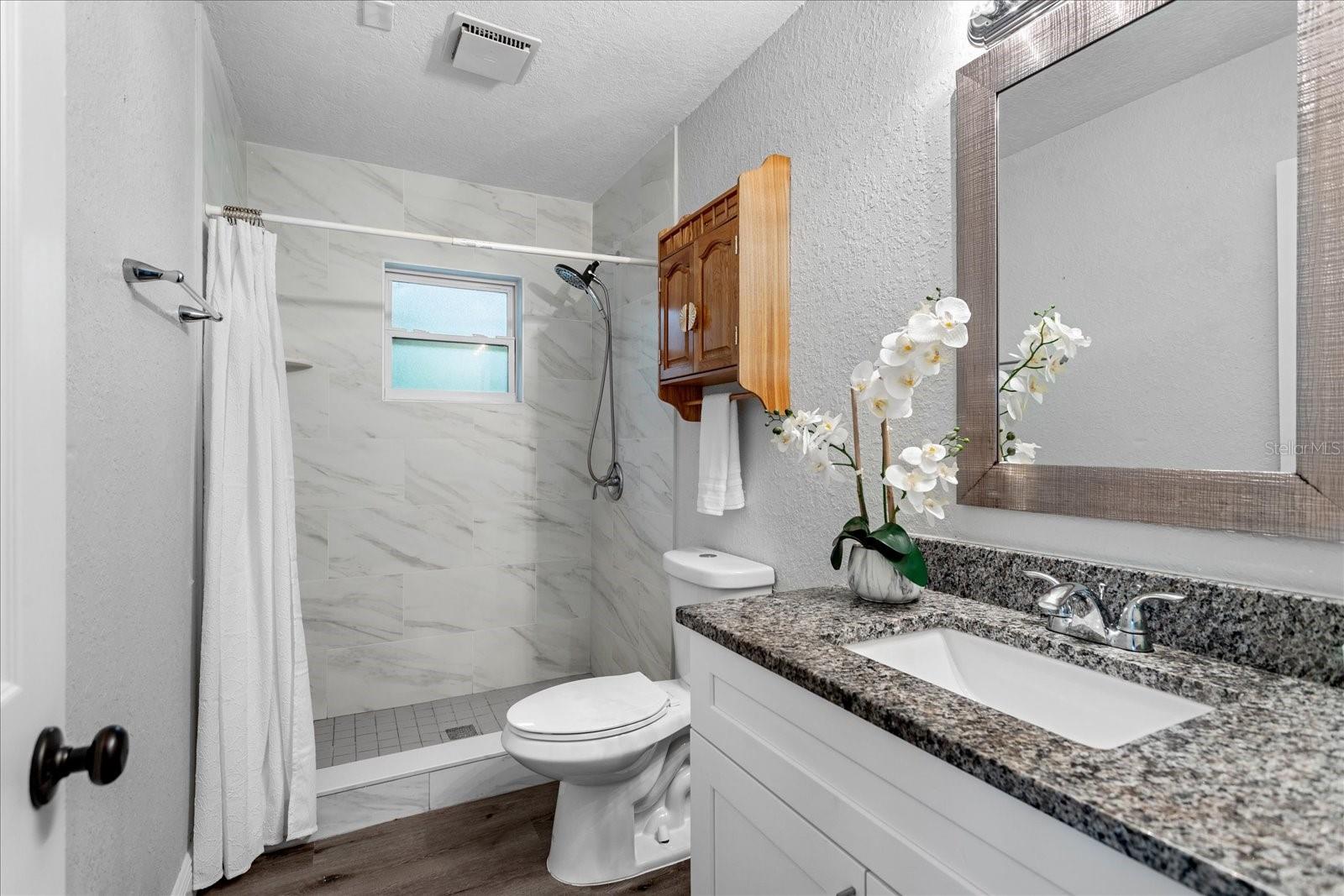 Image 19 of 35 For 1250 Indian Rock Court