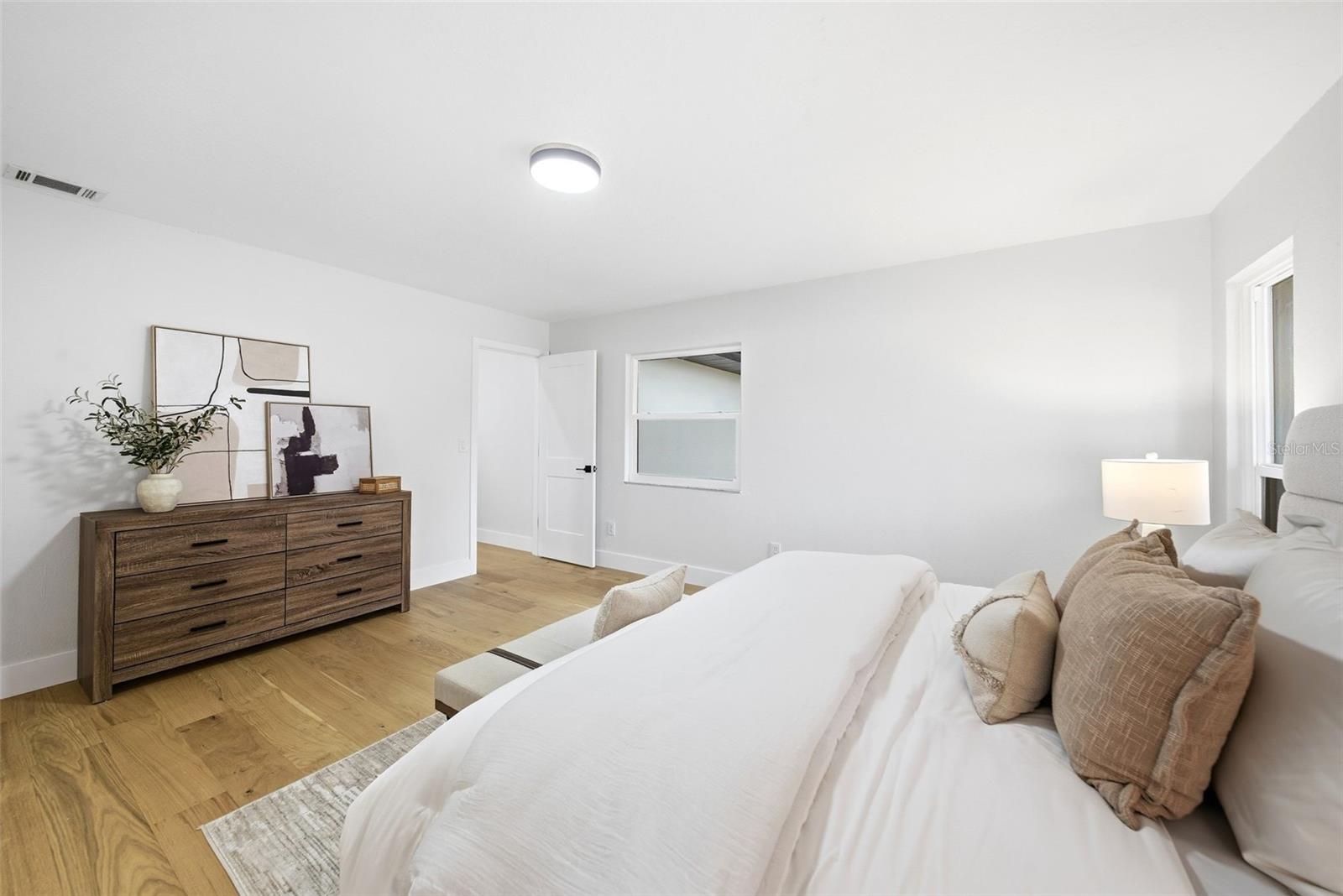 Image 14 of 28 For 1317 Medinah Court